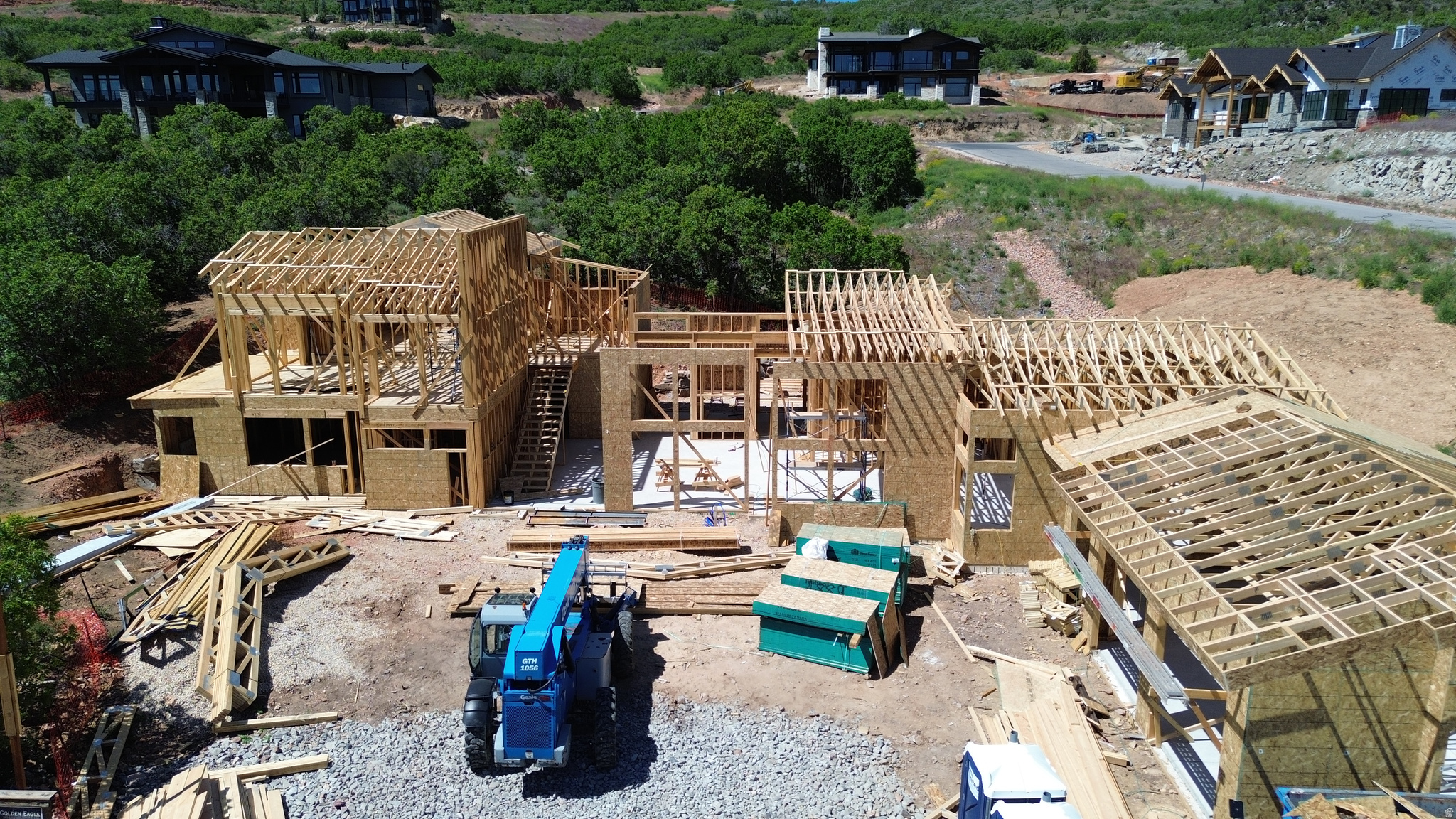 GOLDEN EAGLE - Residential