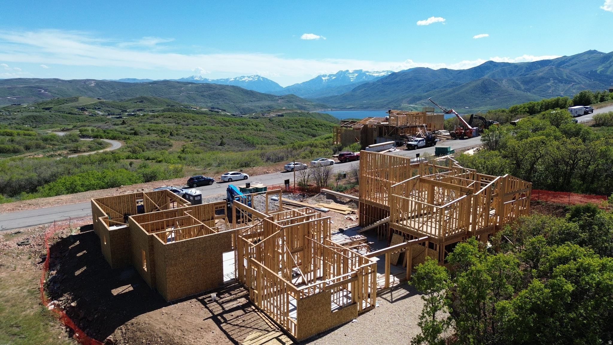 GOLDEN EAGLE - Residential
