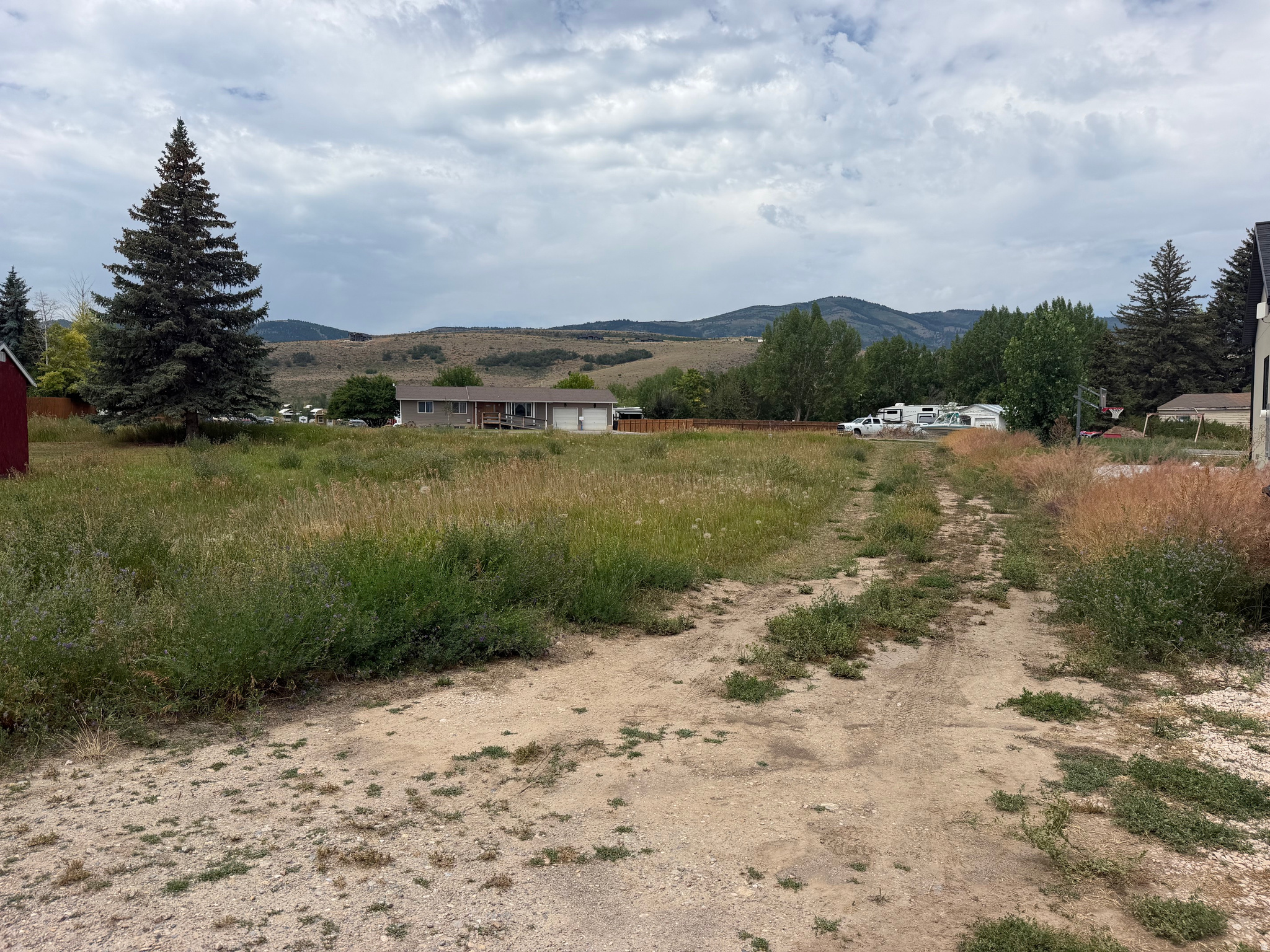 TRIANGLE ESTATES #3 - Land