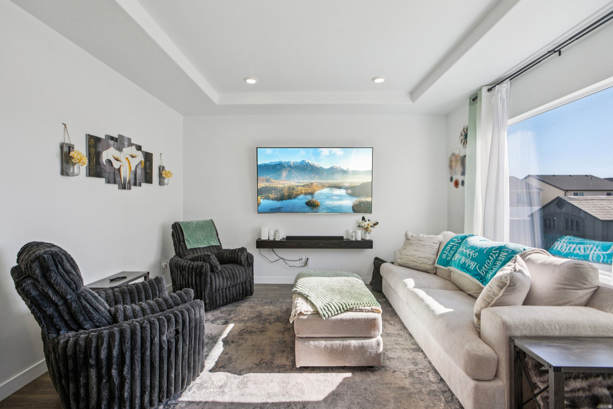 LITTLE VALLEY GATEWAY - Residential
