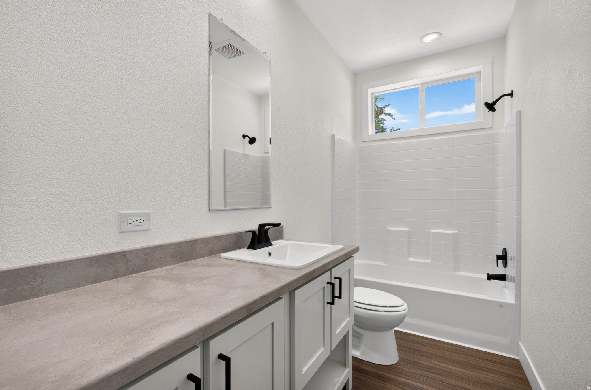 SHORT CREEK - Residential