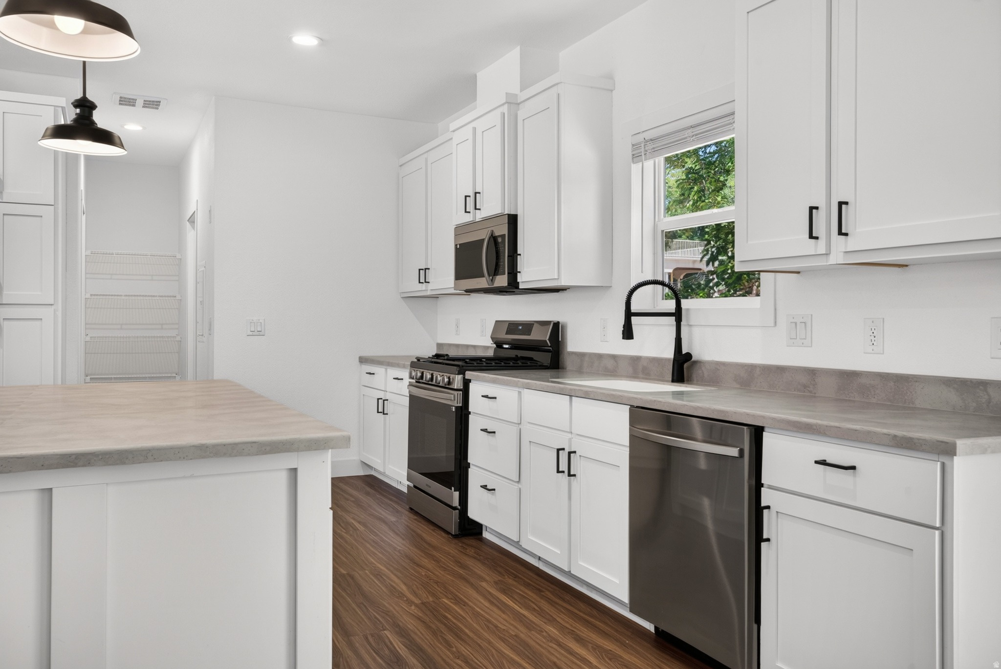 SHORT CREEK - Residential