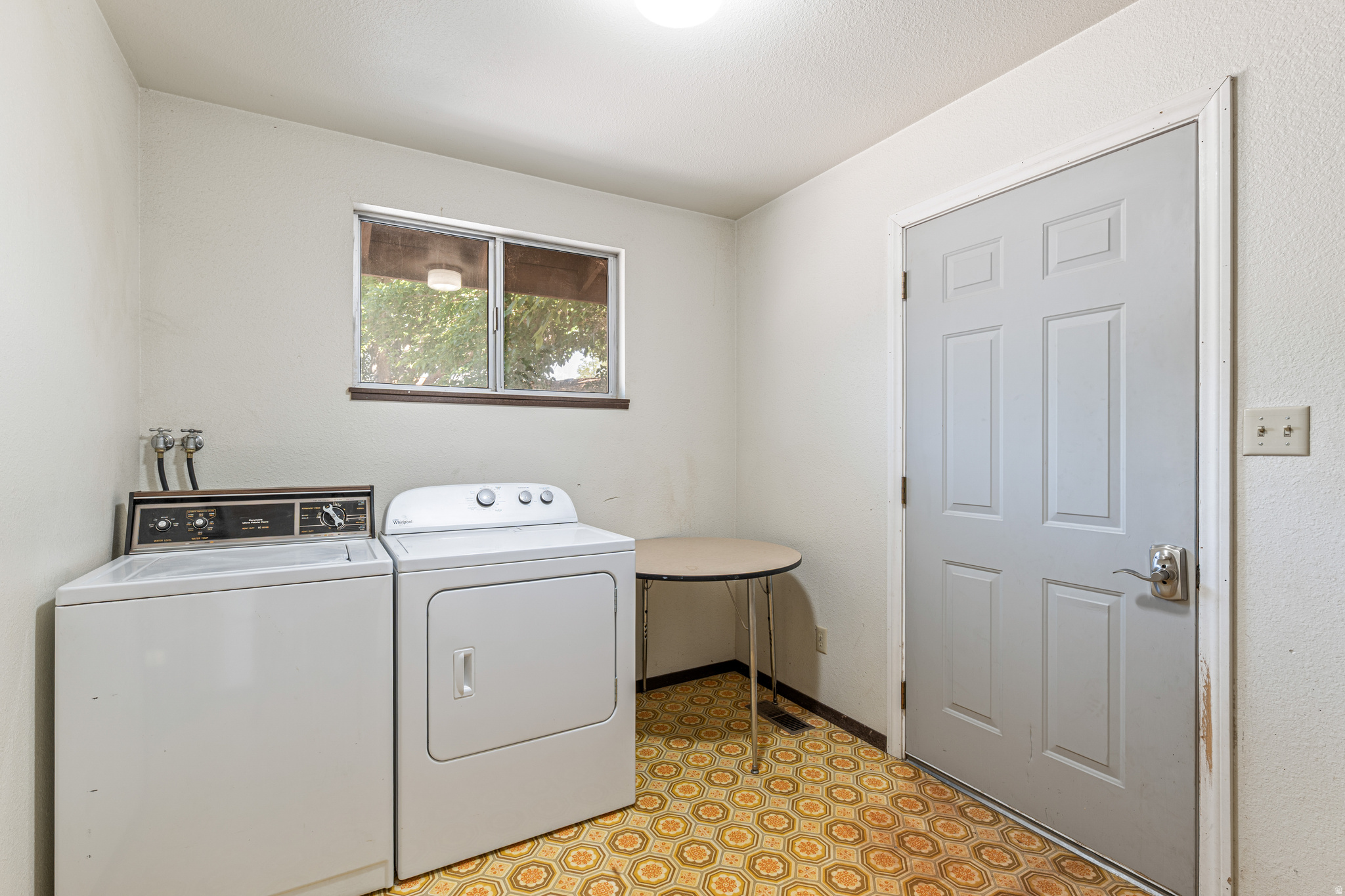BLOOMINGTON COUNTRY CLUB 1 AMD & EXT - Residential