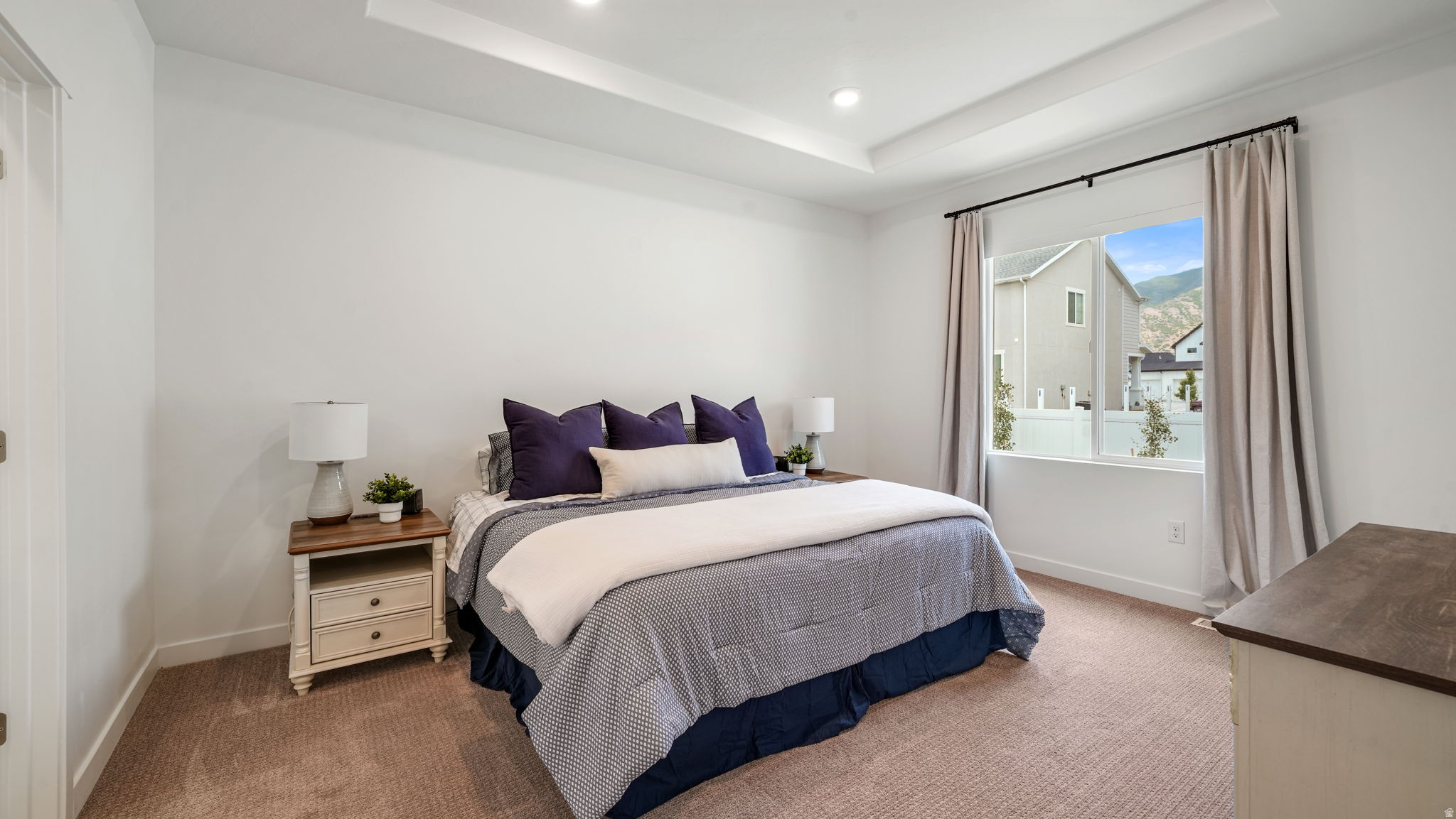 FOOTHILL VILLAGE - Residential