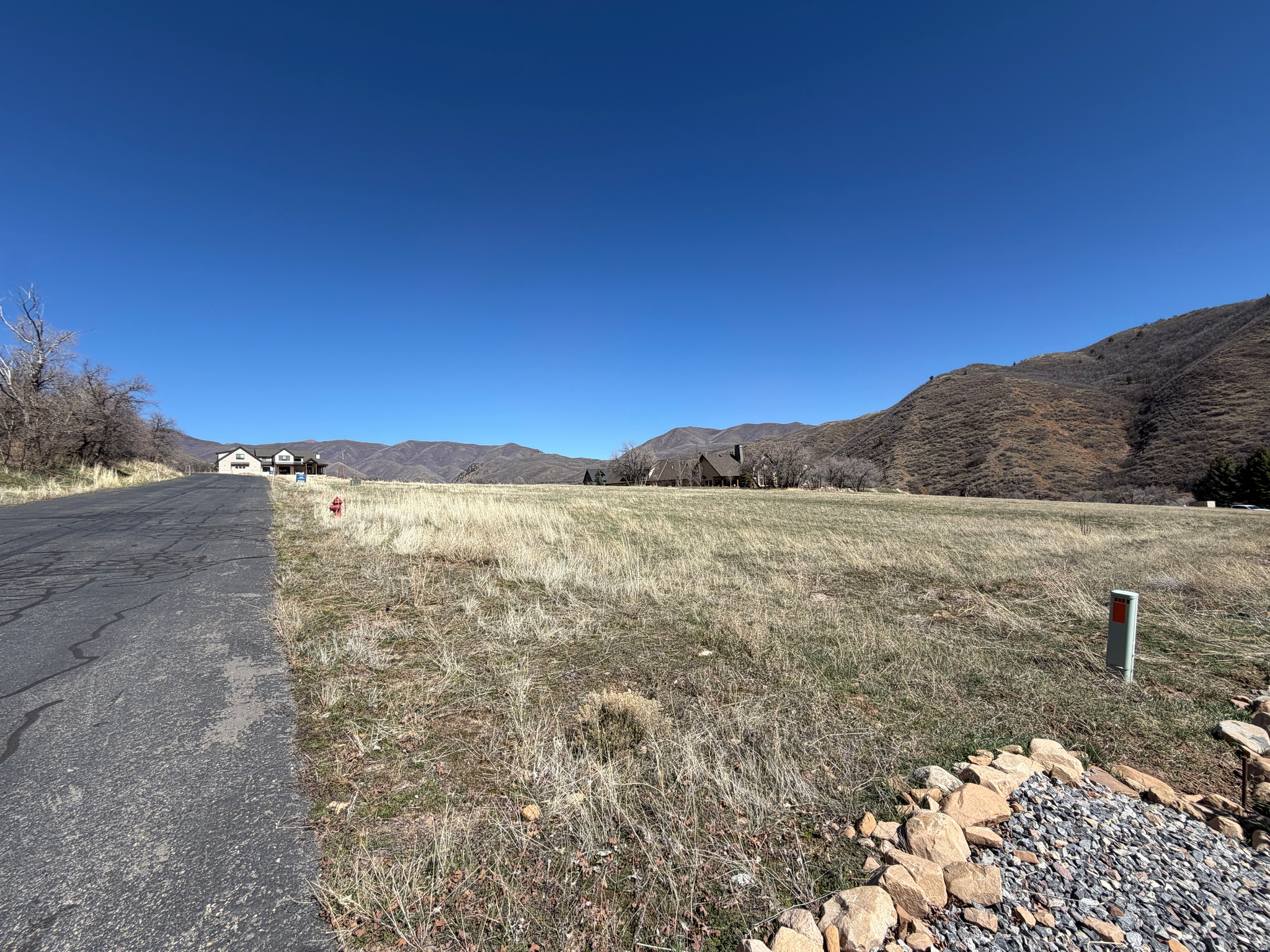 THE COTTAGES AT HOBBLE CREEK - Land