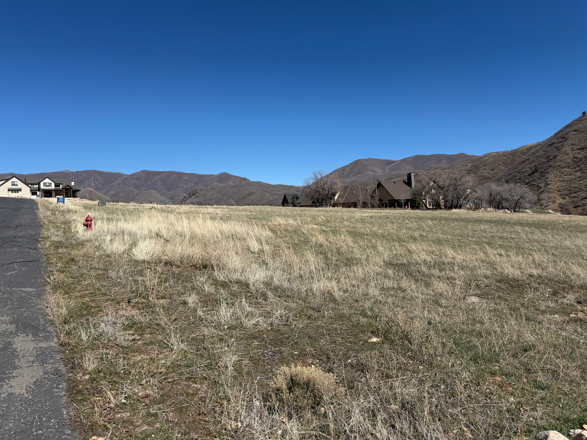 THE COTTAGES AT HOBBLE CREEK - Land