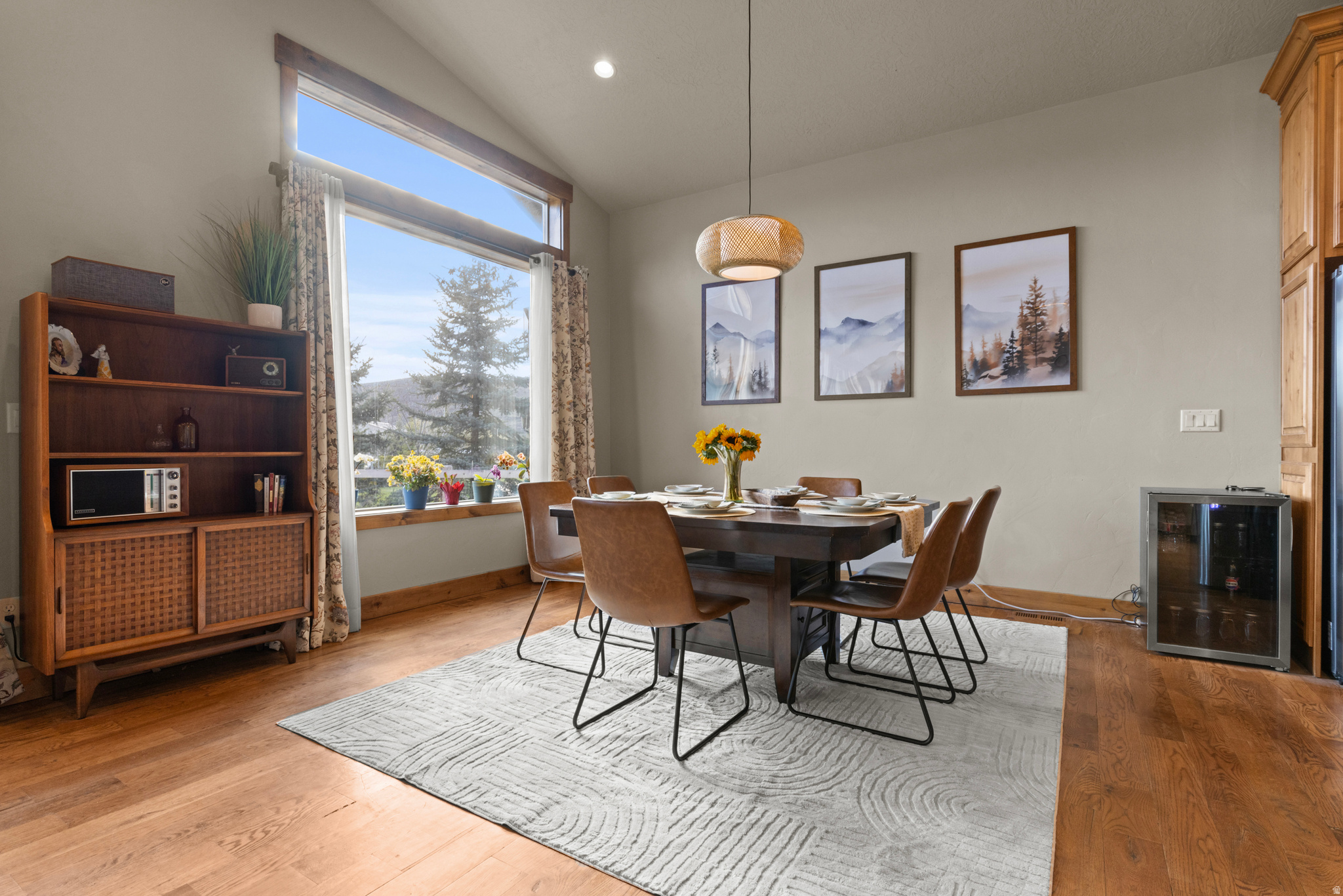 SUMMIT HAVEN - Residential
