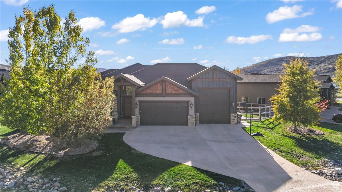SUMMIT HAVEN - Residential