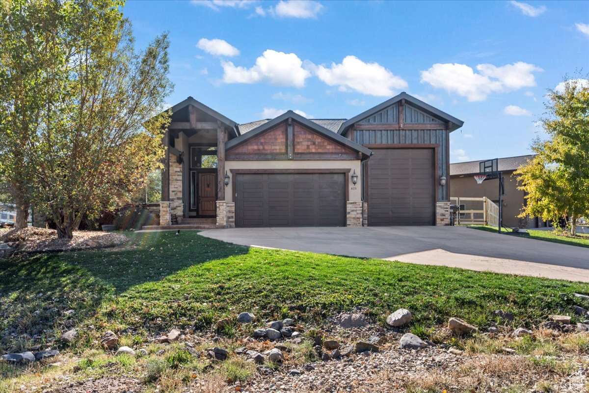 SUMMIT HAVEN - Residential