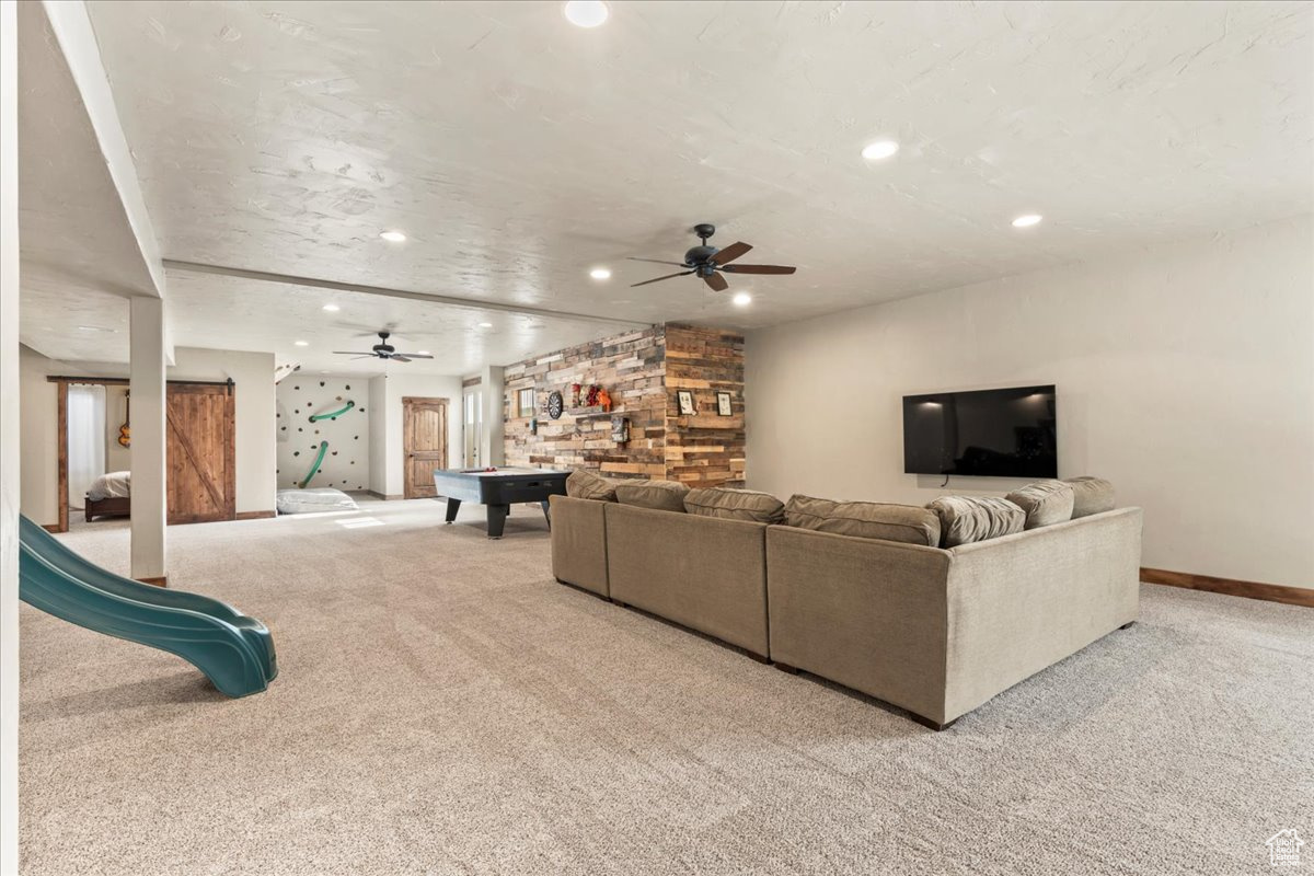 SUMMIT HAVEN - Residential