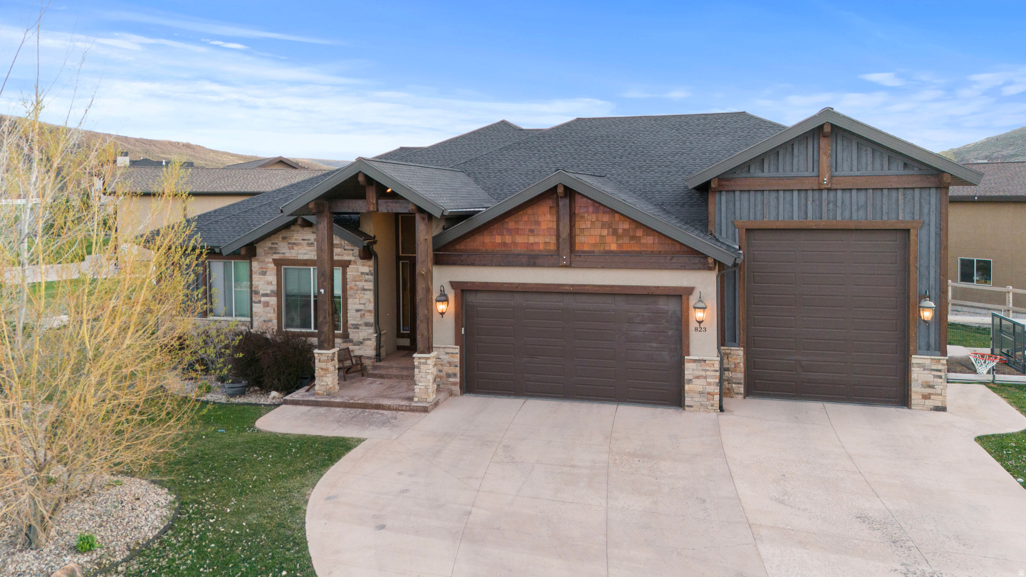 SUMMIT HAVEN - Residential