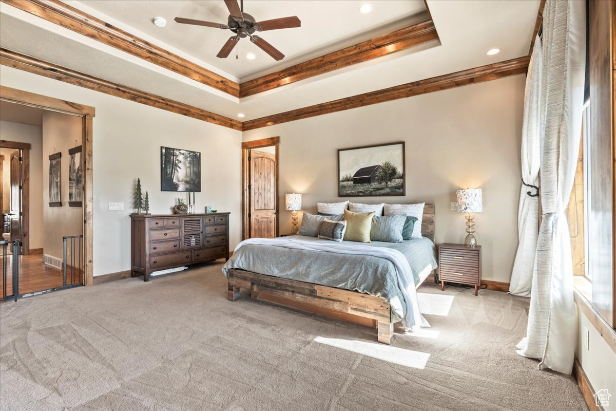 SUMMIT HAVEN - Residential