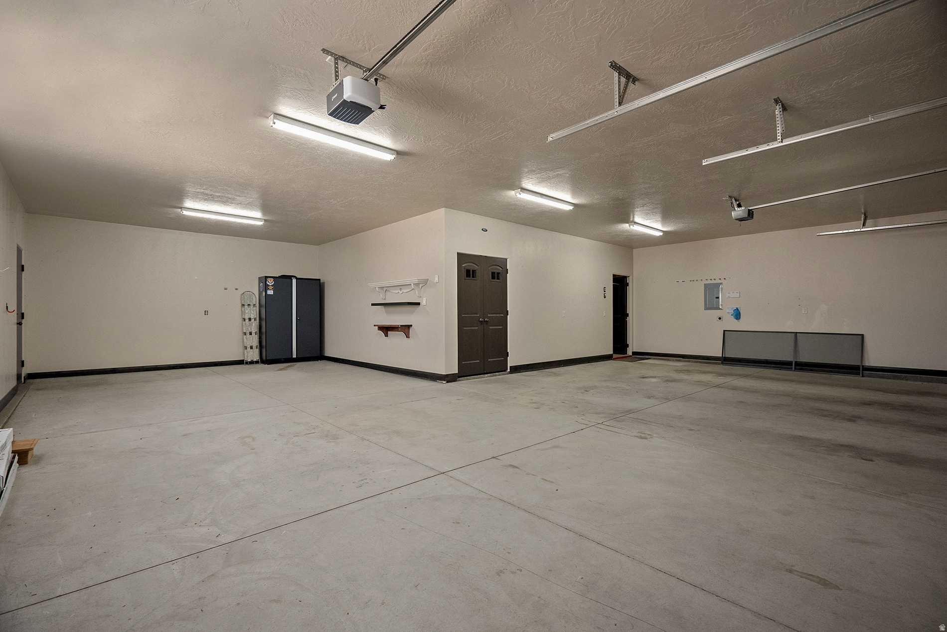 TONAQUINT VALLEY PH 2 - Residential