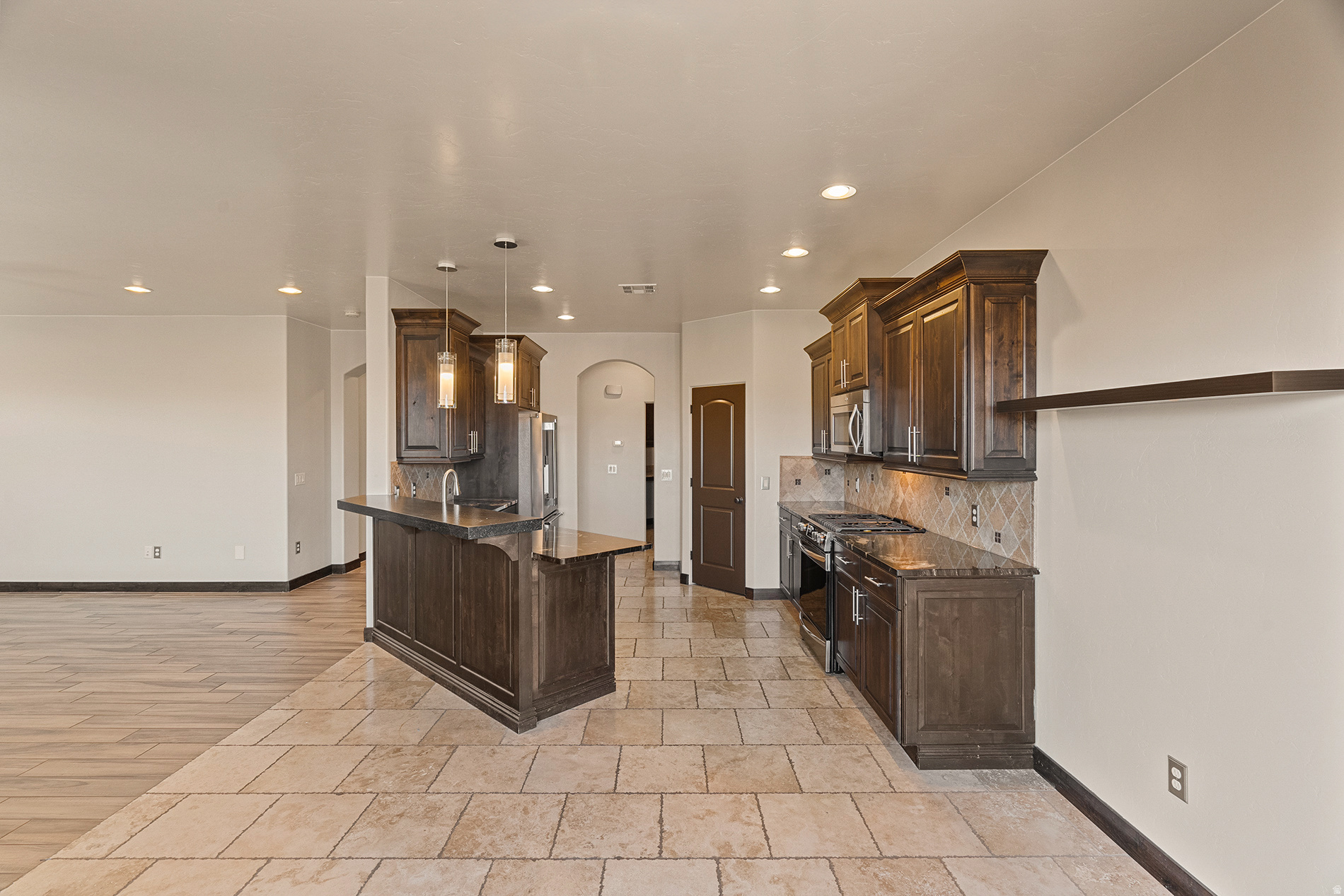 TONAQUINT VALLEY PH 2 - Residential