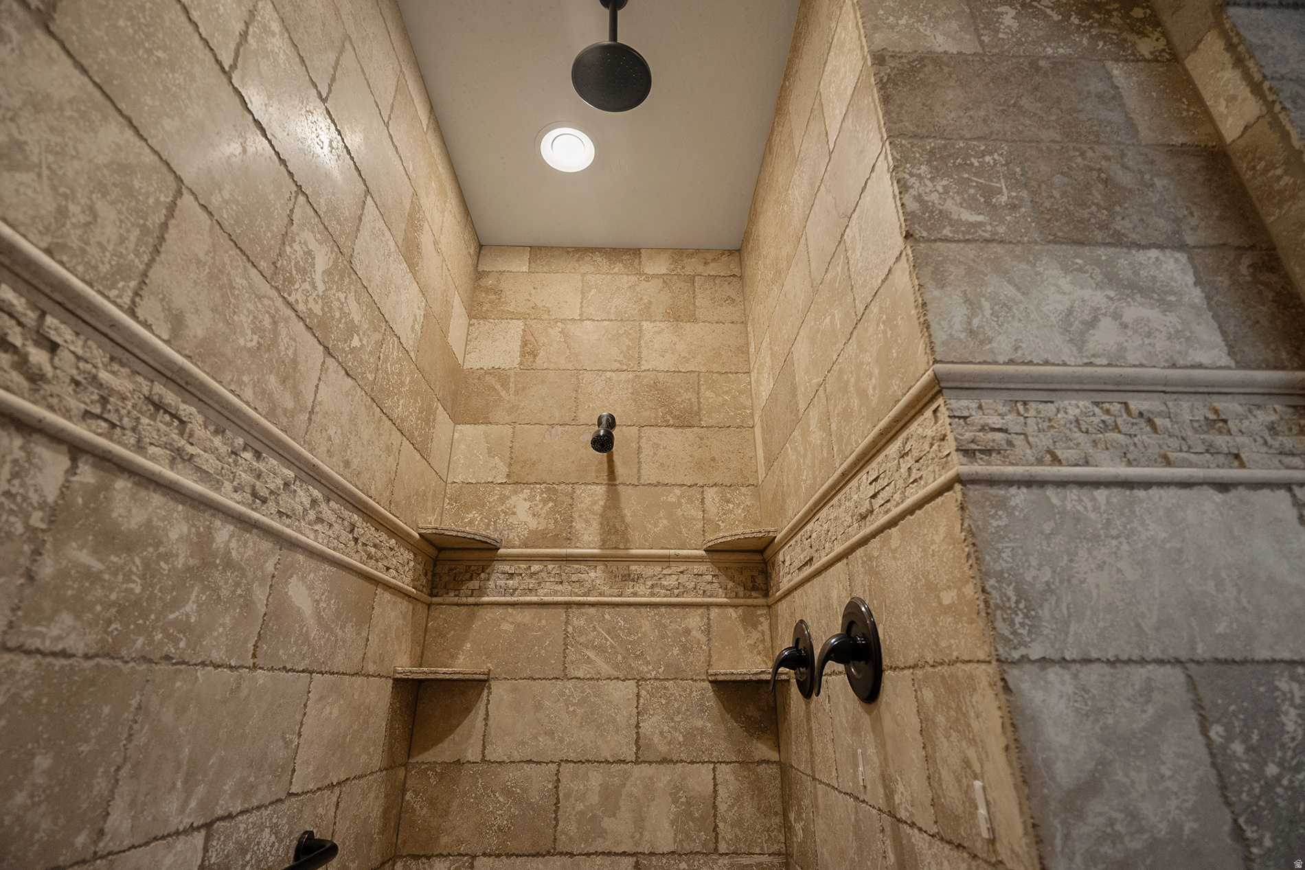 TONAQUINT VALLEY PH 2 - Residential
