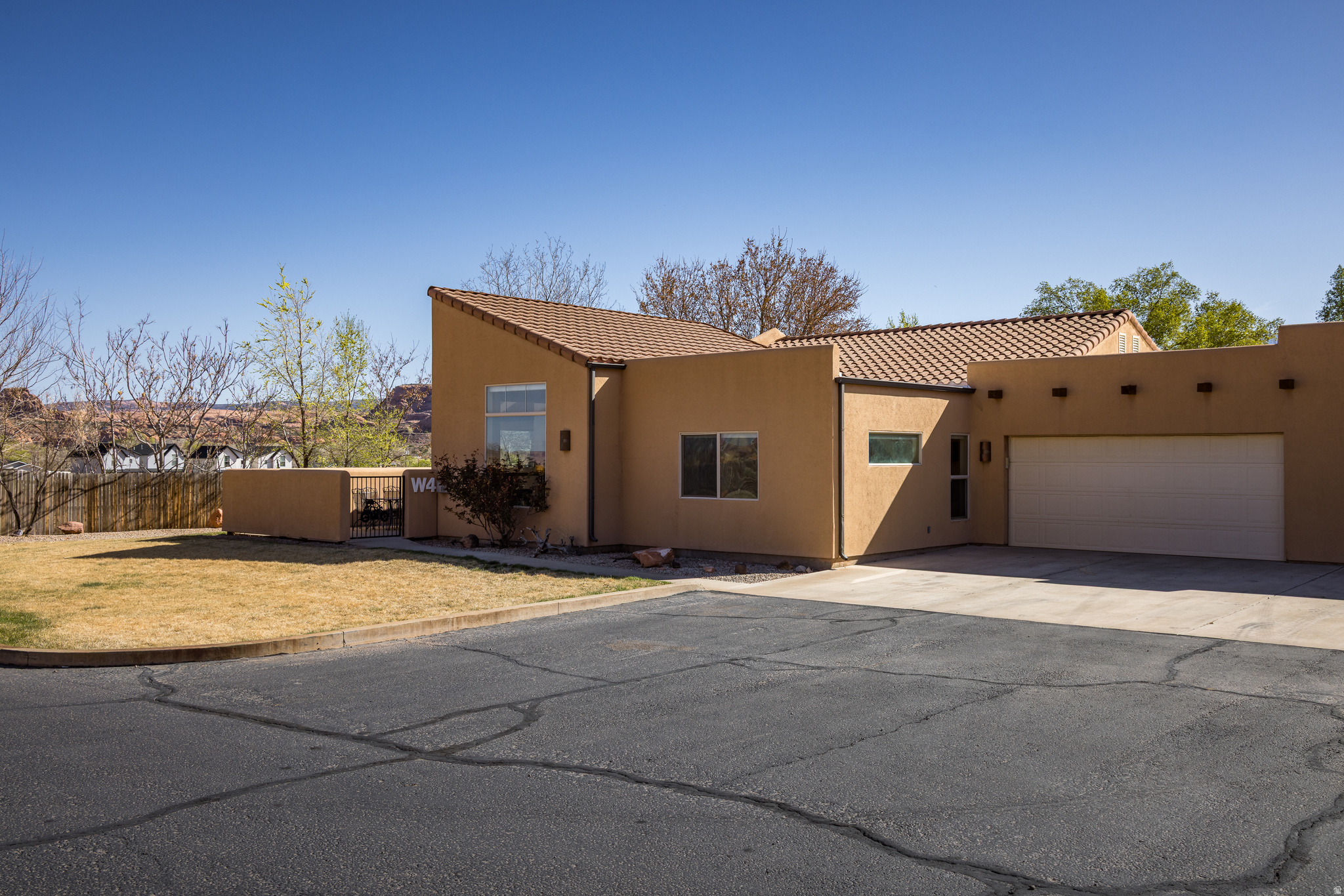 RIM VILLAGE - Residential