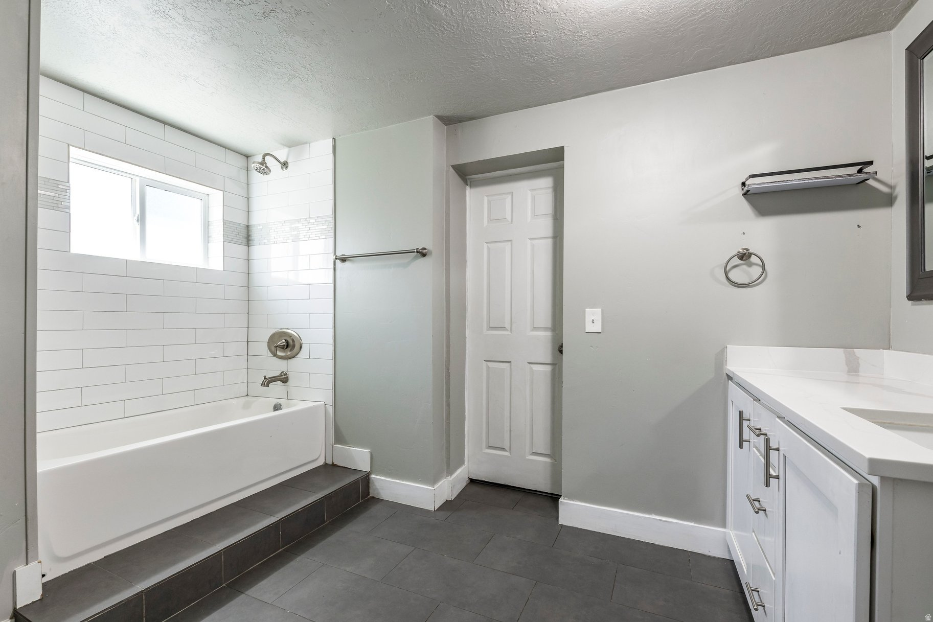 SMITH VILLAGE - Residential