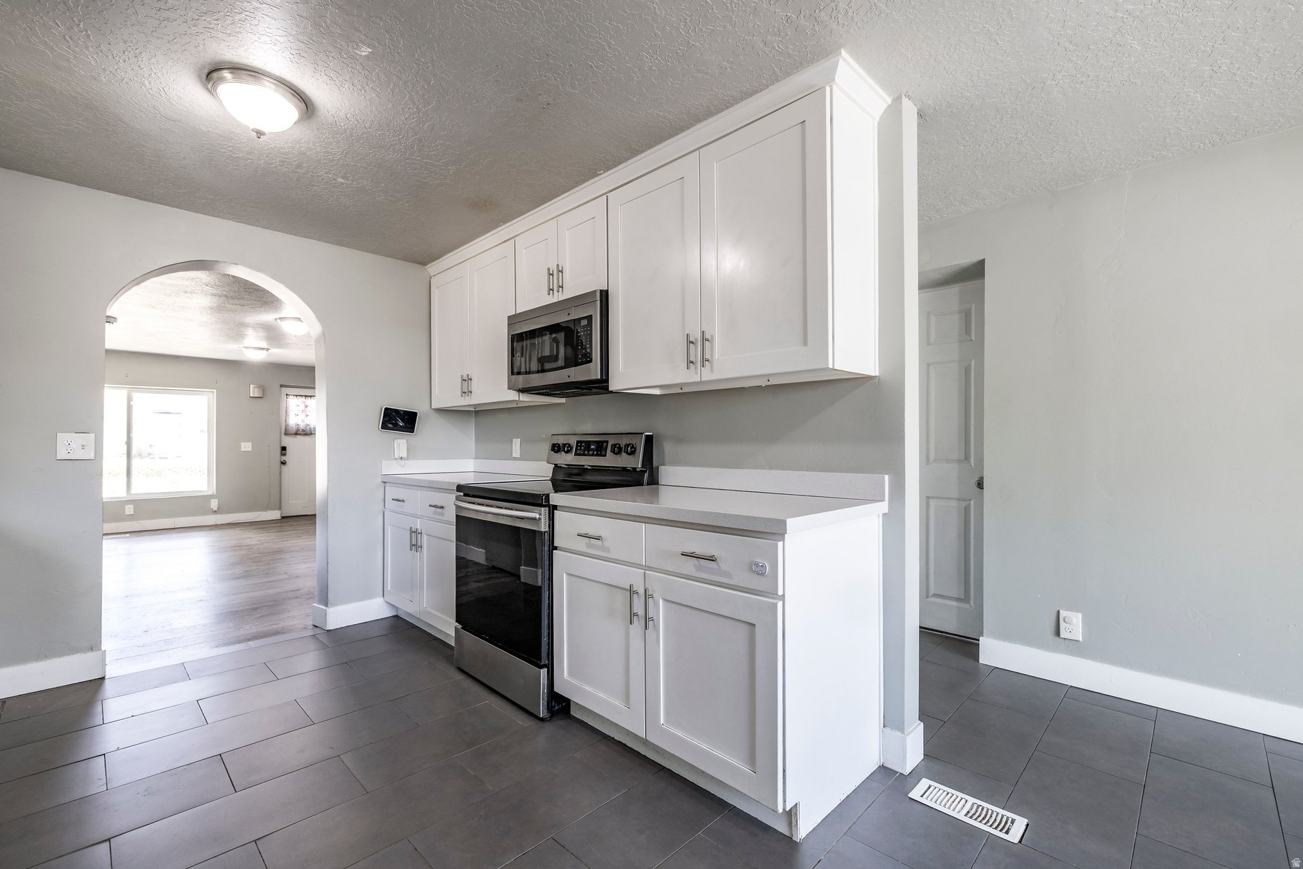 SMITH VILLAGE - Residential