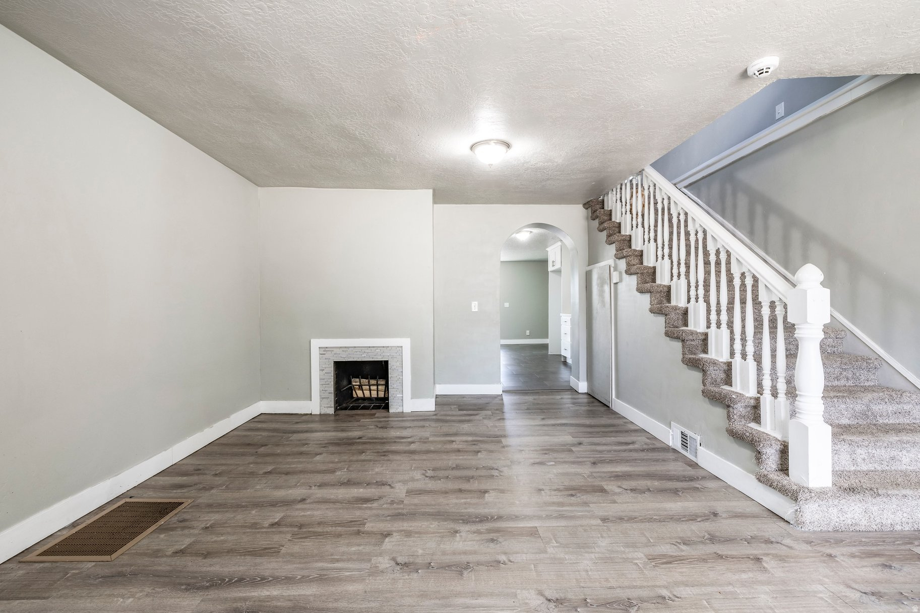 SMITH VILLAGE - Residential