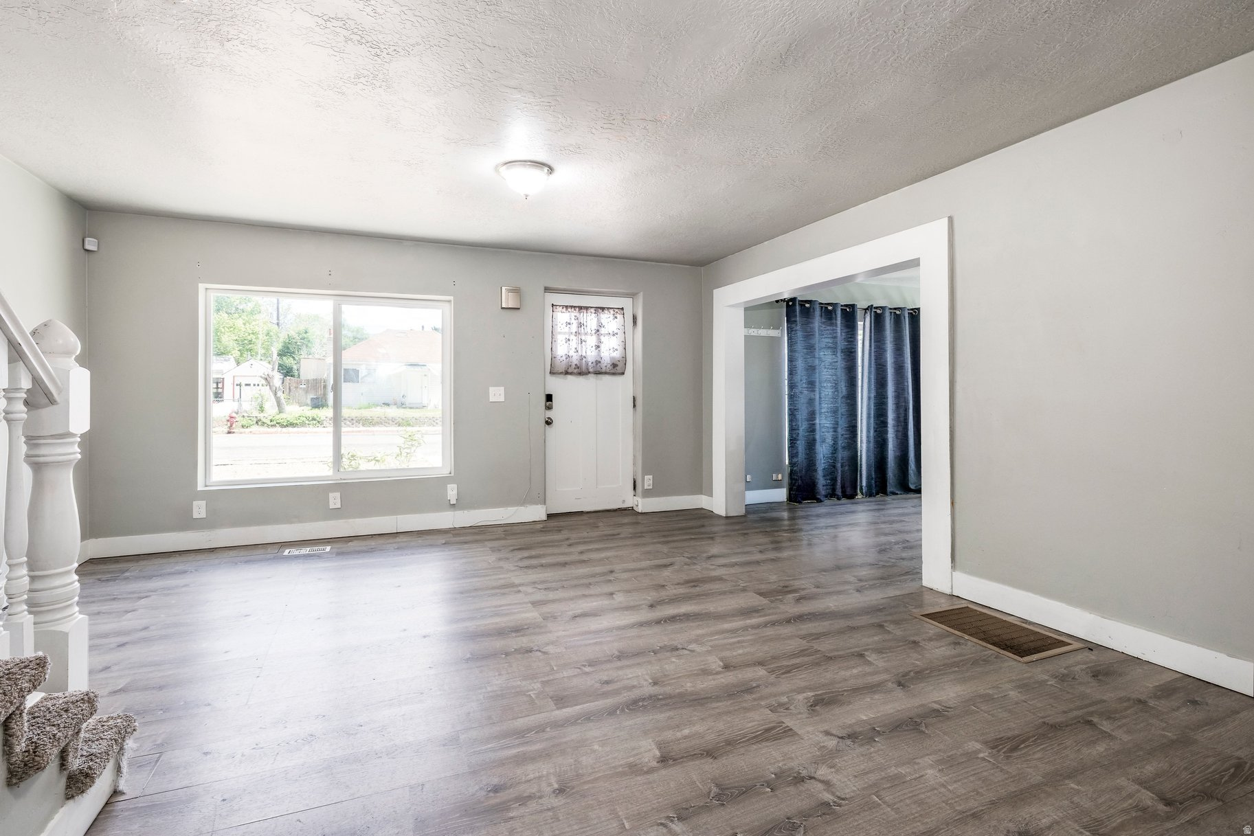 SMITH VILLAGE - Residential