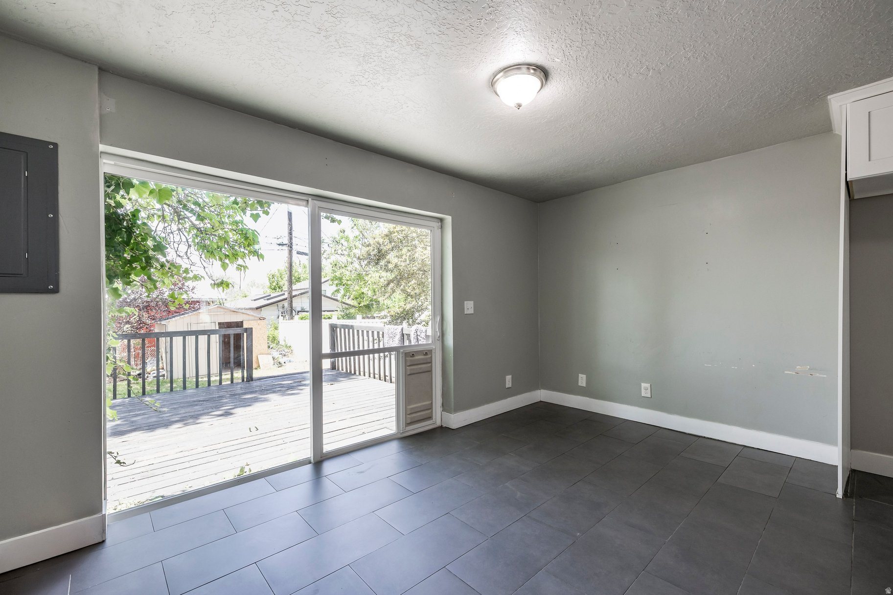 SMITH VILLAGE - Residential