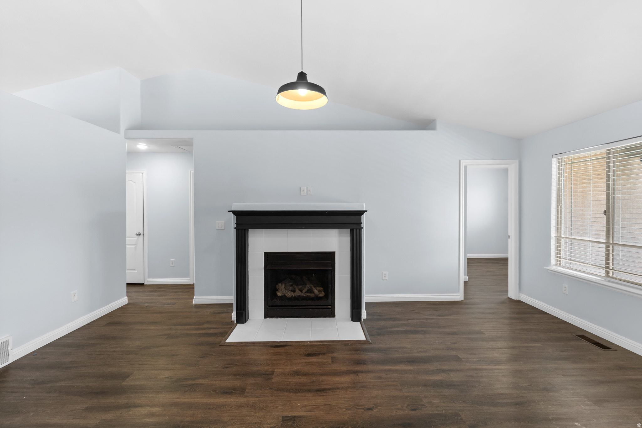 LAKE MOUNTAIN ESTATES - Residential