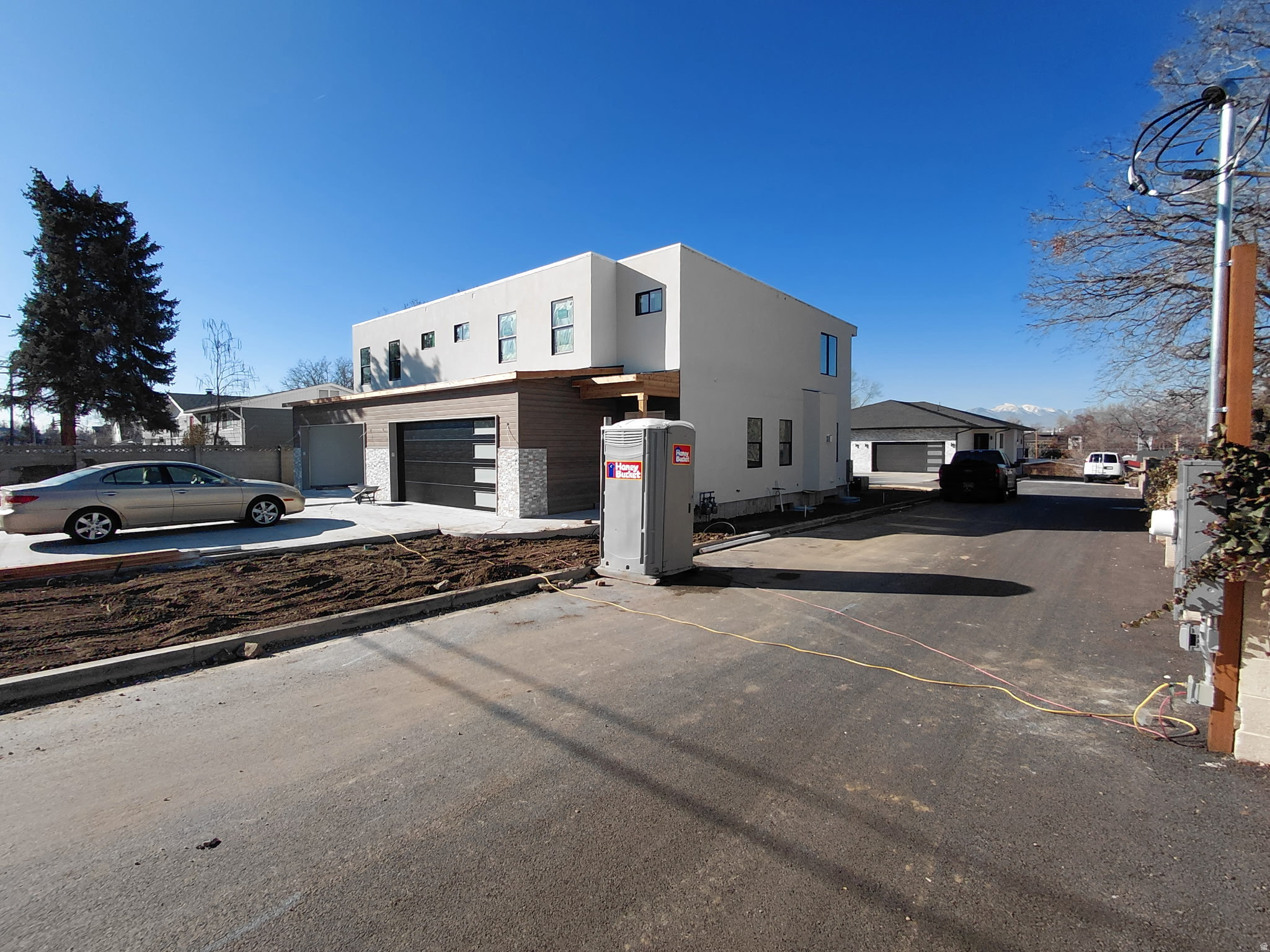 COTTAGES - Residential