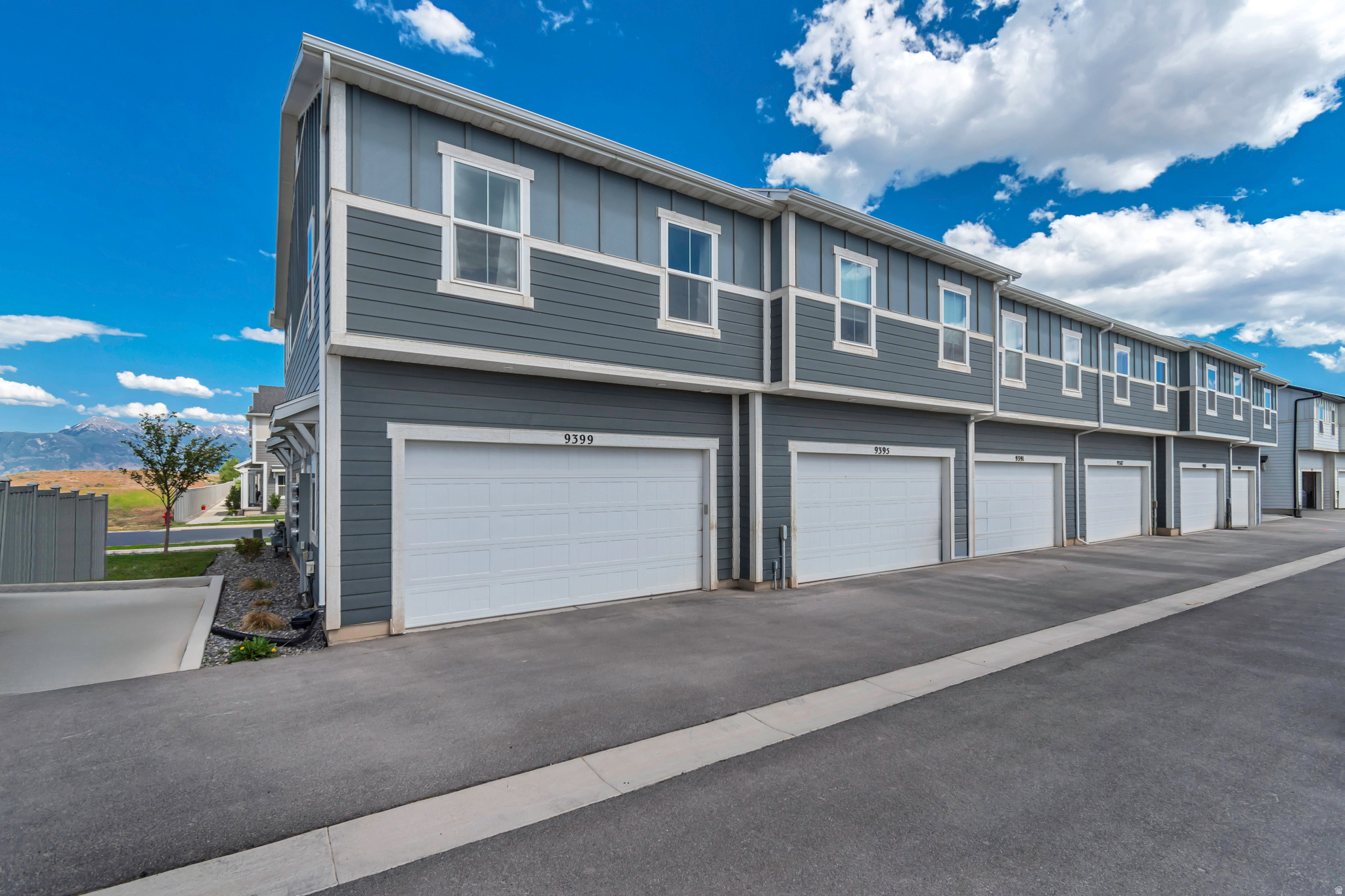 SCENIC MOUNTAIN - Residential