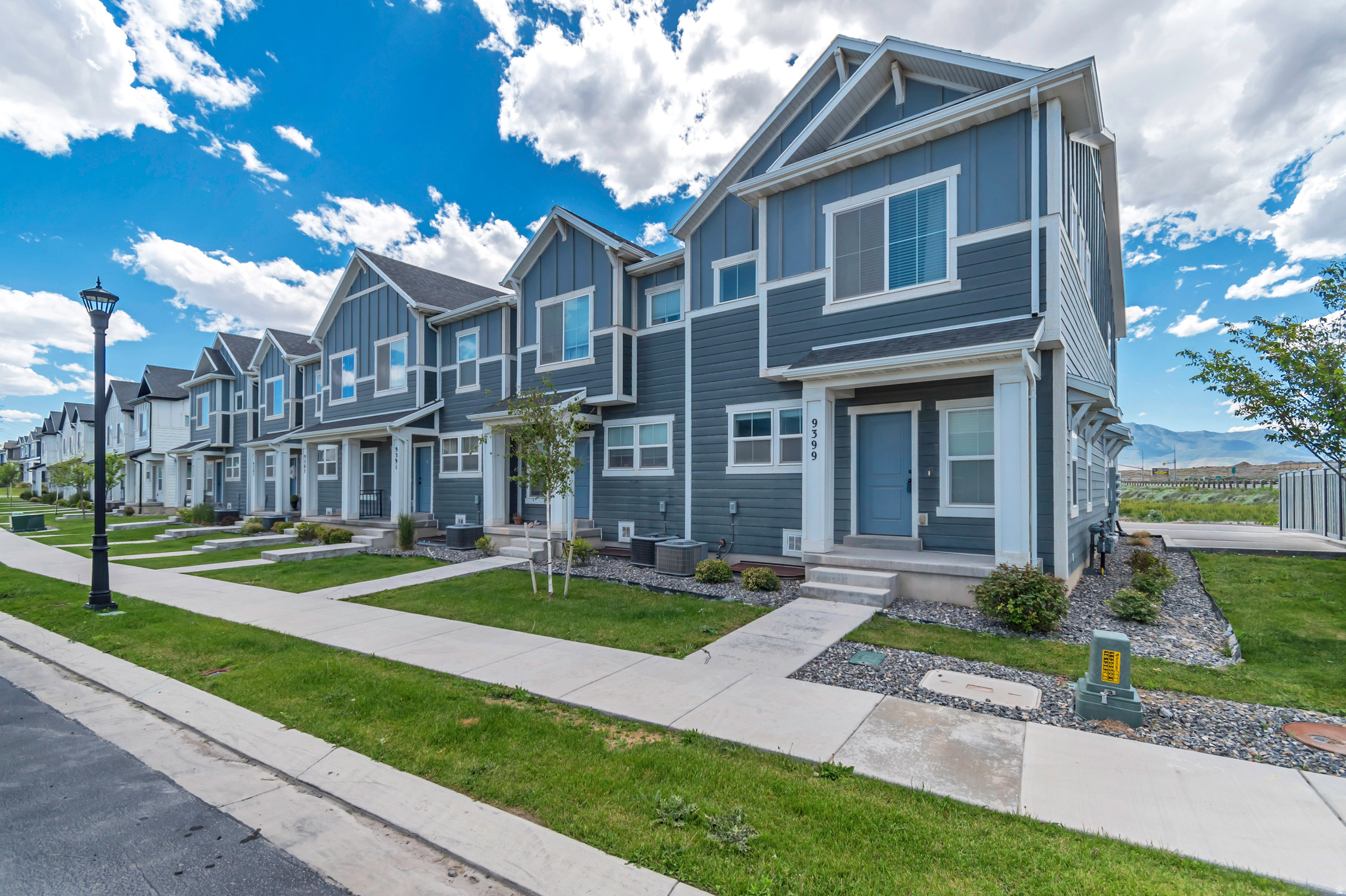 SCENIC MOUNTAIN - Residential