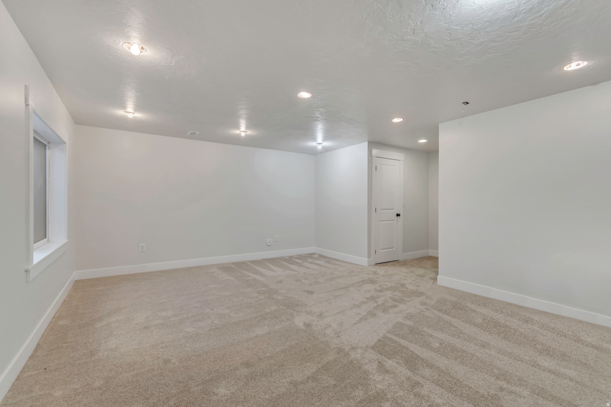 SCENIC MOUNTAIN - Residential