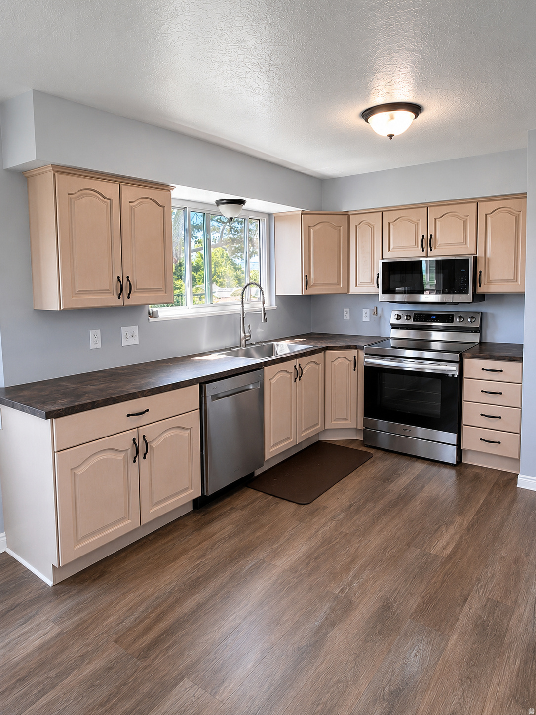 HERITAGE HILLS - Residential