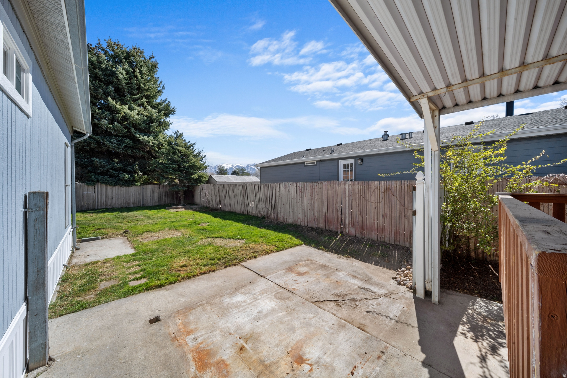 JORDAN MOBILE HOME ESTATES - Residential