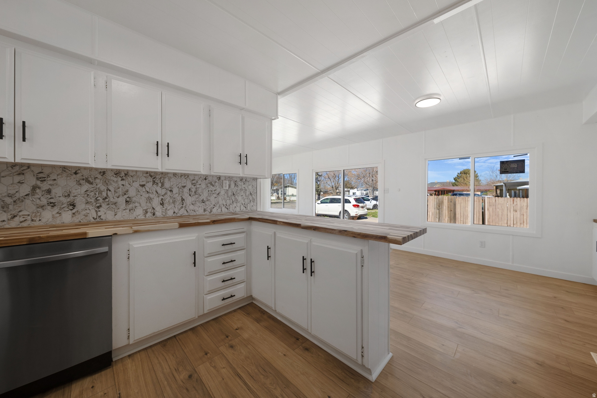 JORDAN MOBILE HOME ESTATES - Residential