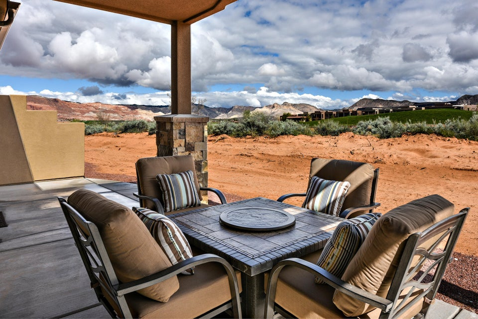 ESCAPES AT THE LEDGES PH 1 - Residential