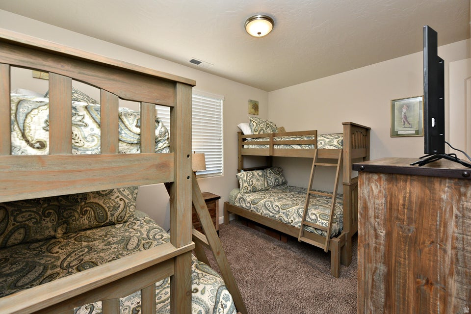 ESCAPES AT THE LEDGES PH 1 - Residential