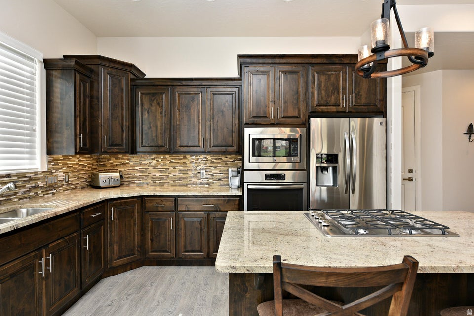 ESCAPES AT THE LEDGES PH 1 - Residential