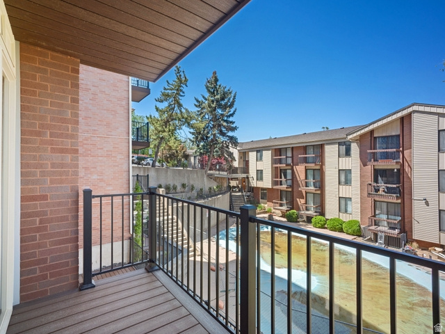 INCLINE TERRACE - Residential
