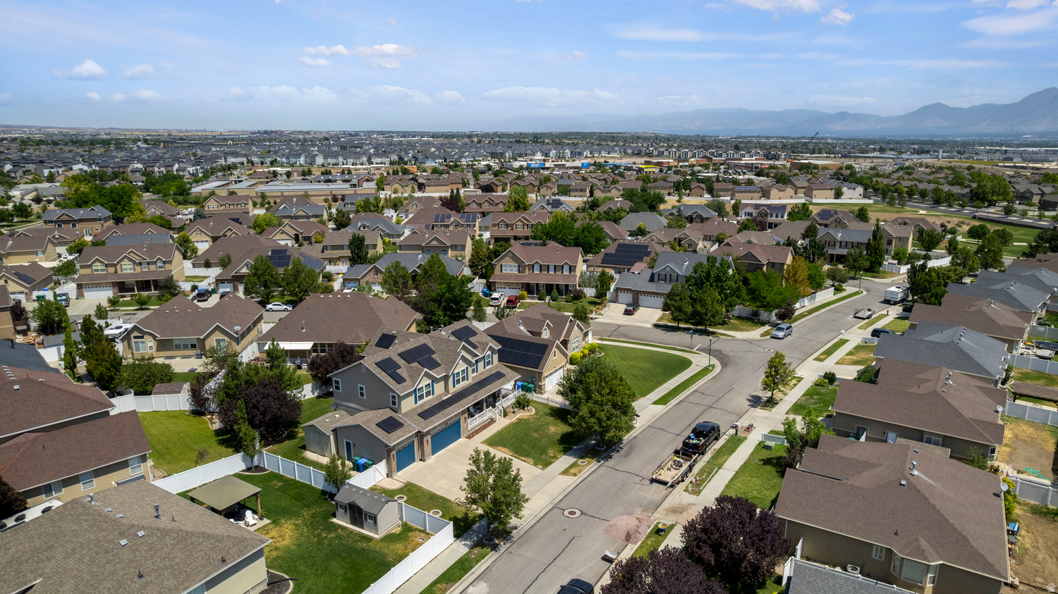 MONARCH MEADOWS - Residential