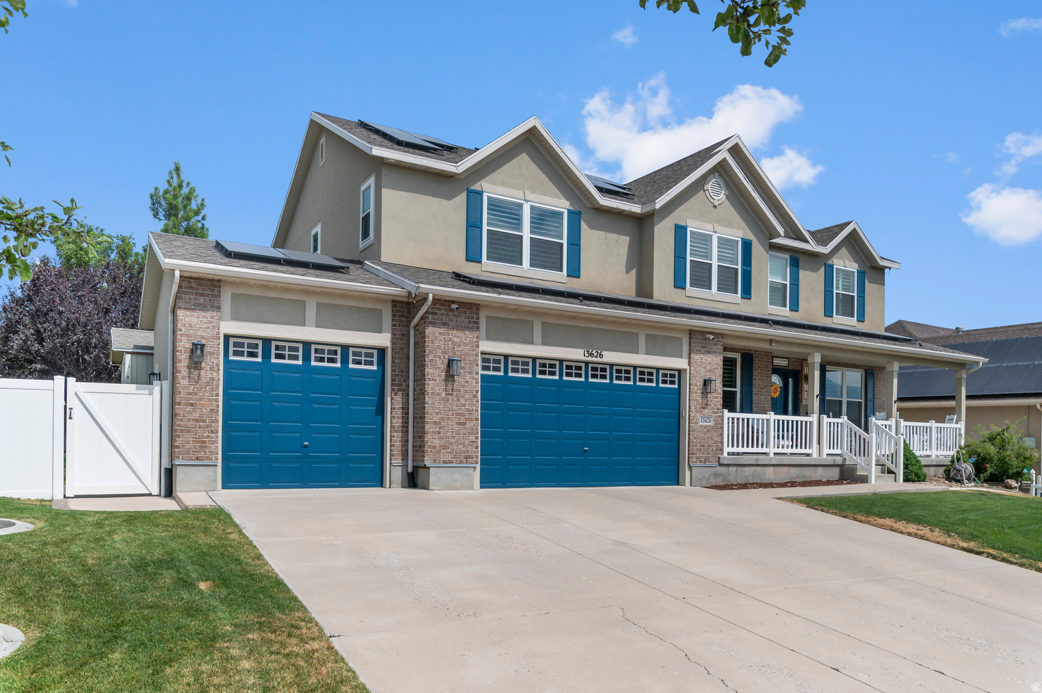 MONARCH MEADOWS - Residential