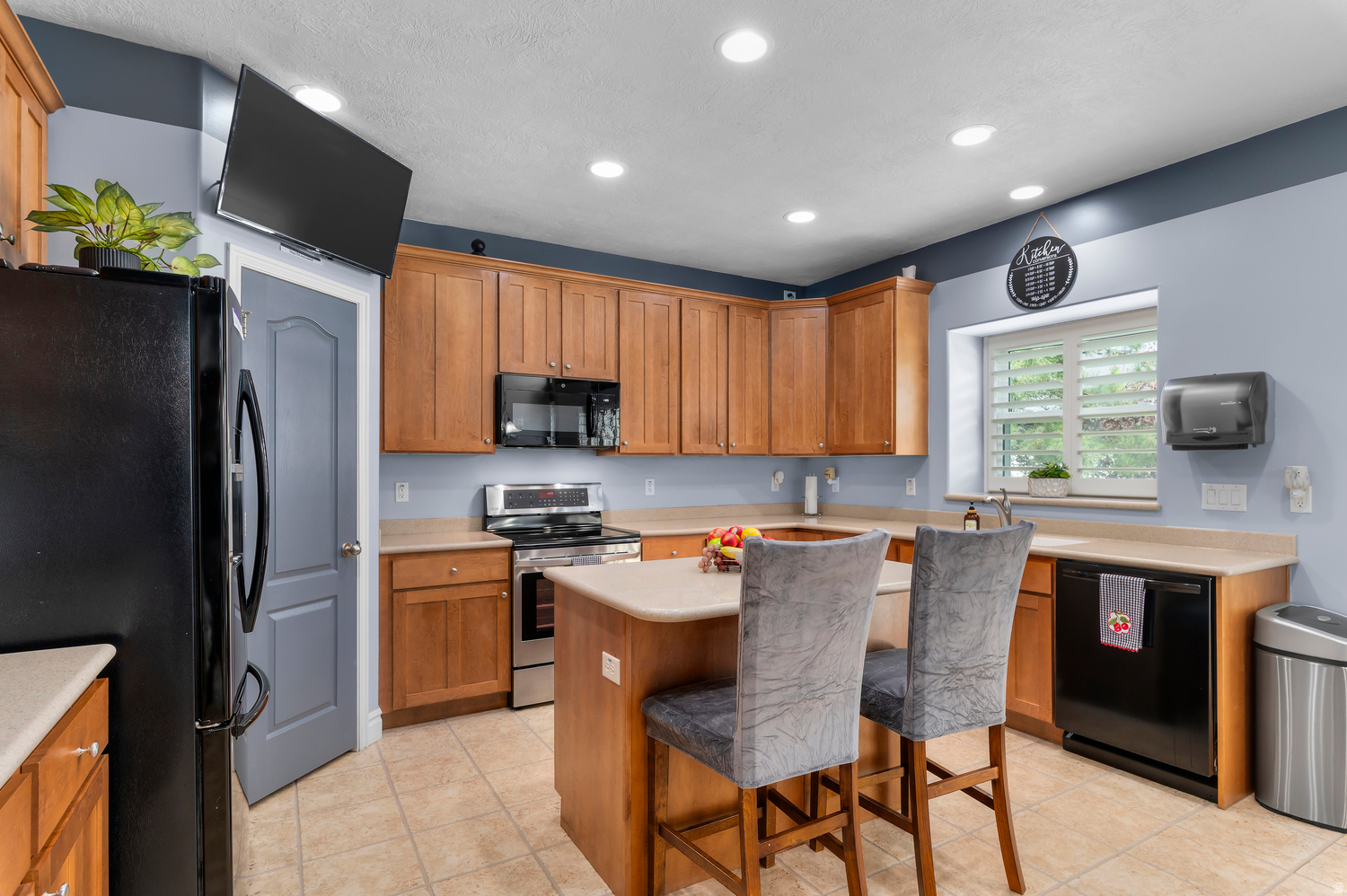 MONARCH MEADOWS - Residential