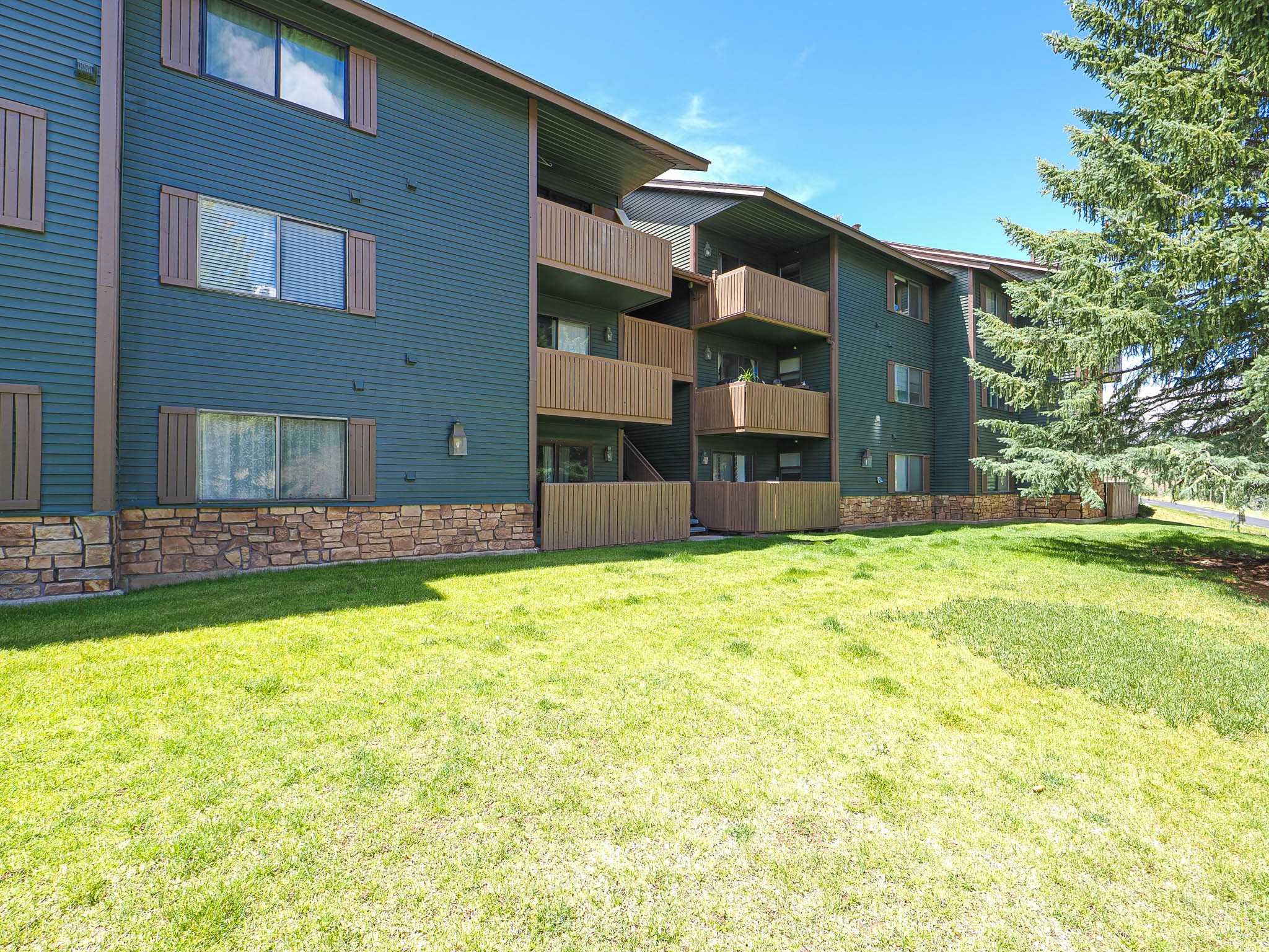 POWDERWOOD - Residential
