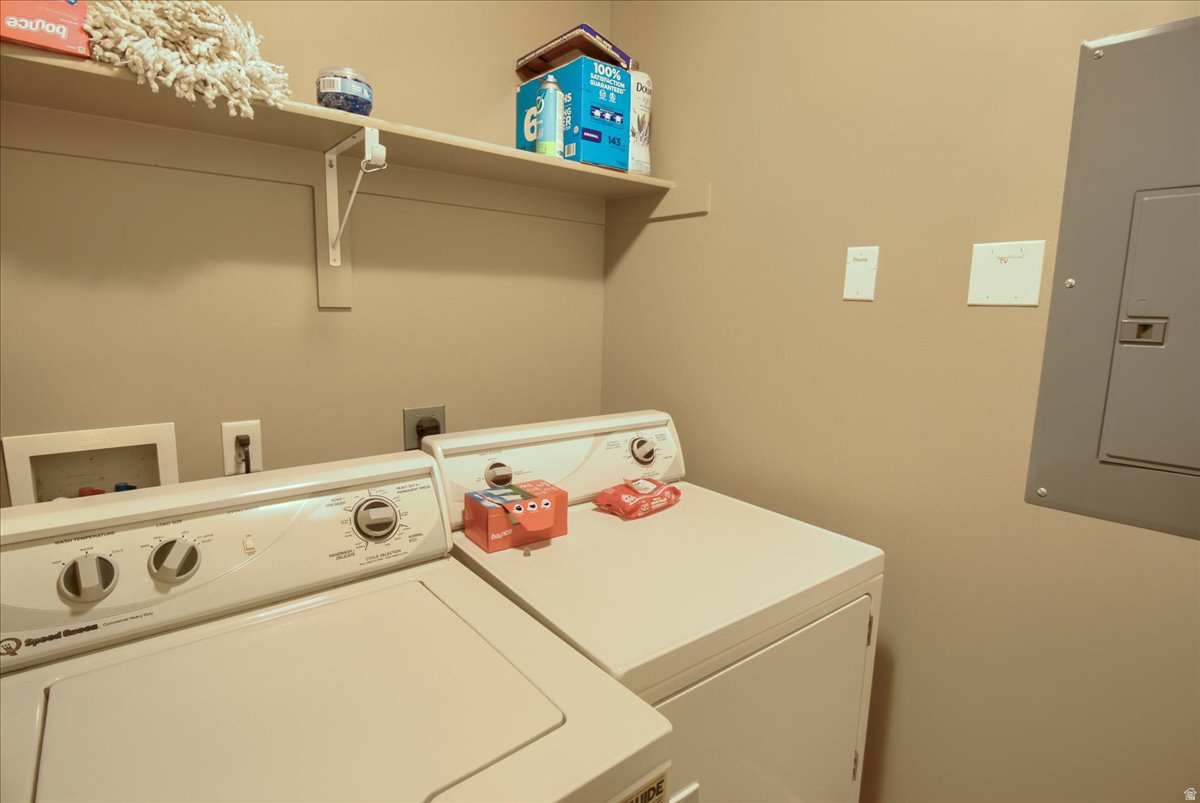 RIVER VALLEY - Residential