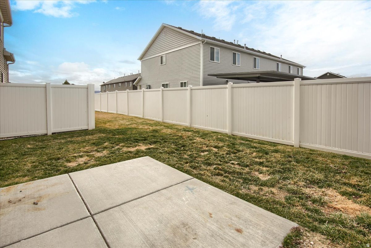 RIVER VALLEY - Residential