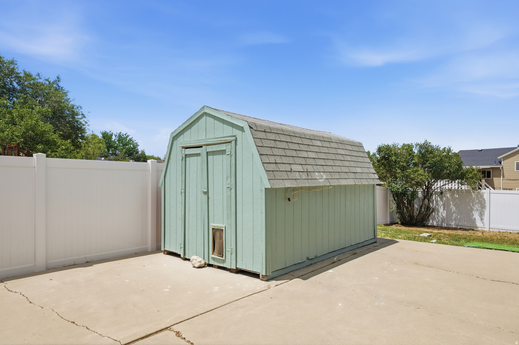 SHADOW RUN ESTATES - Residential