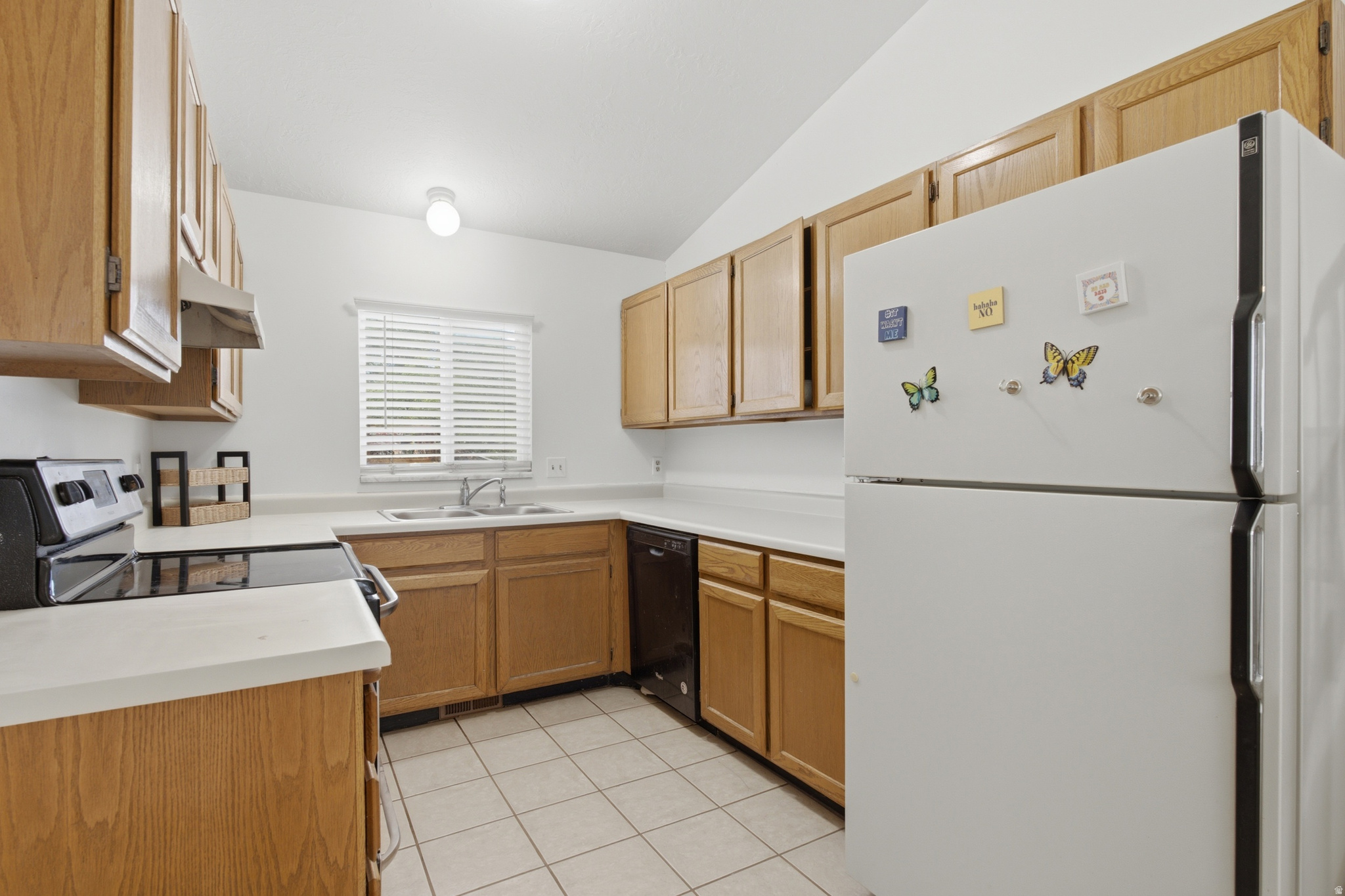 SHADOW RUN ESTATES - Residential