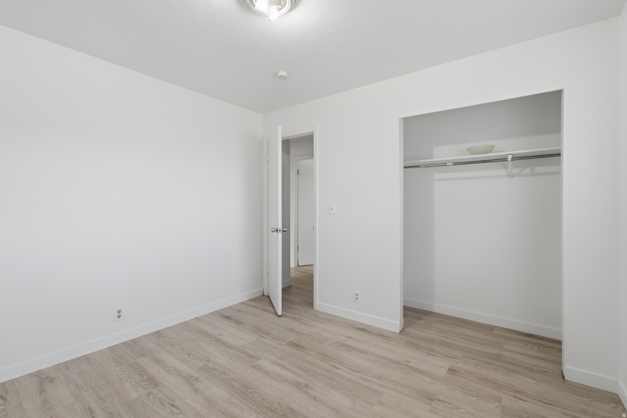 SHADOW RUN ESTATES - Residential