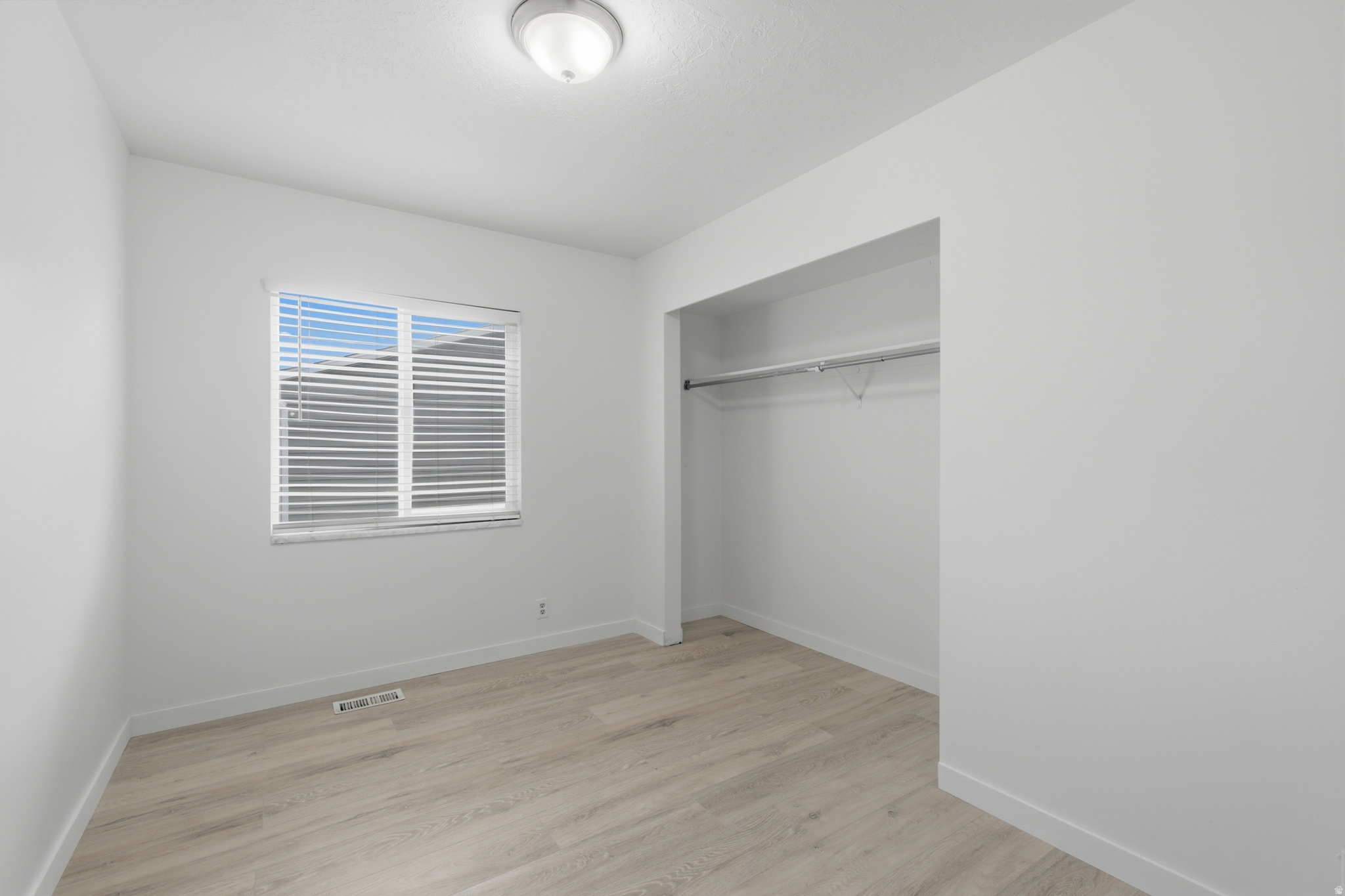 SHADOW RUN ESTATES - Residential