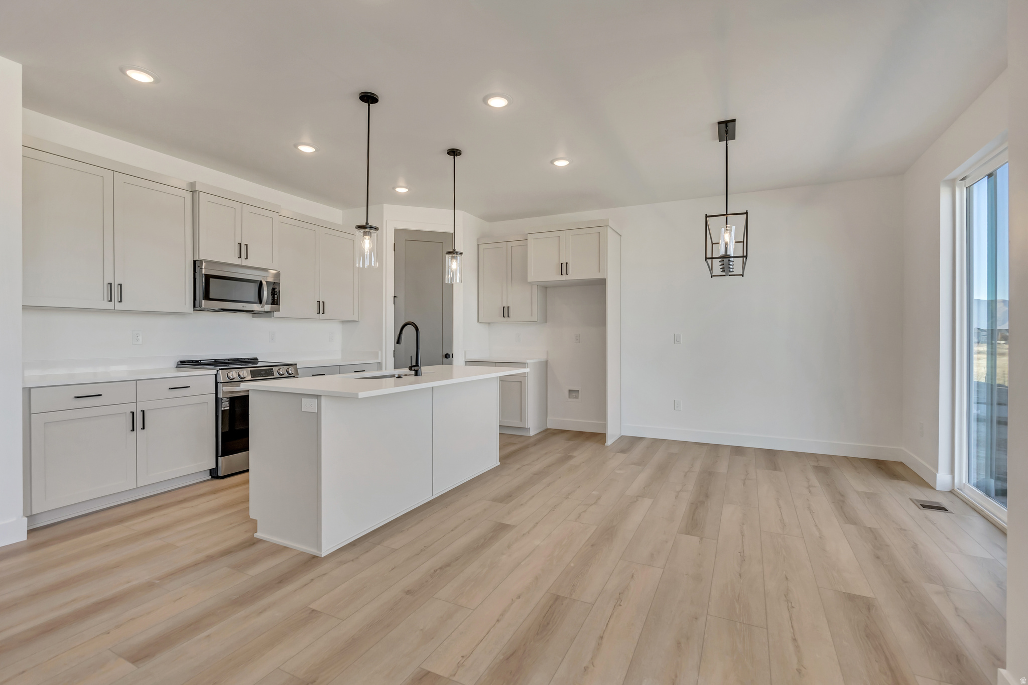 ARROWHEAD RANCH - Residential