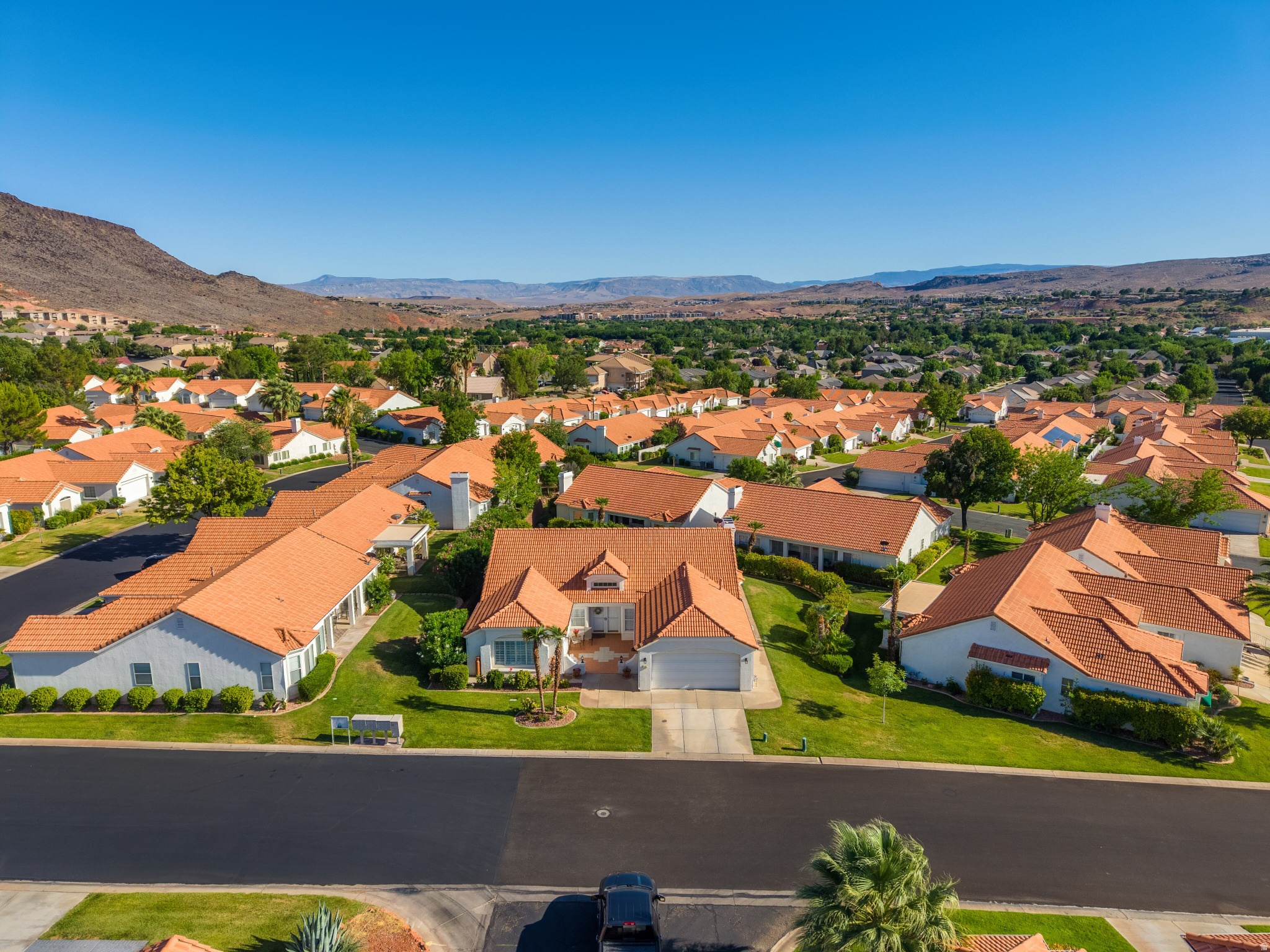 VISTA DELSOL TOWNHOMES - Residential