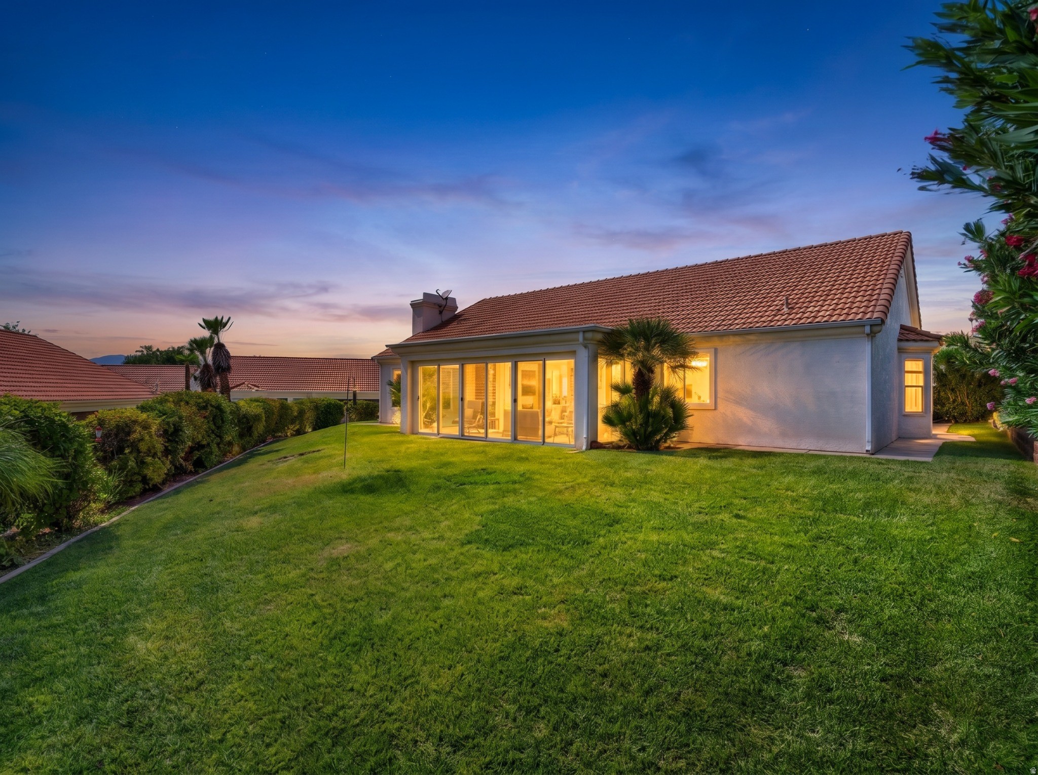VISTA DELSOL TOWNHOMES - Residential